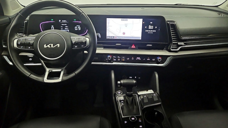 2023 Kia Sportage EX 9