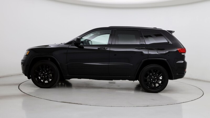 2021 Jeep Grand Cherokee Laredo 3