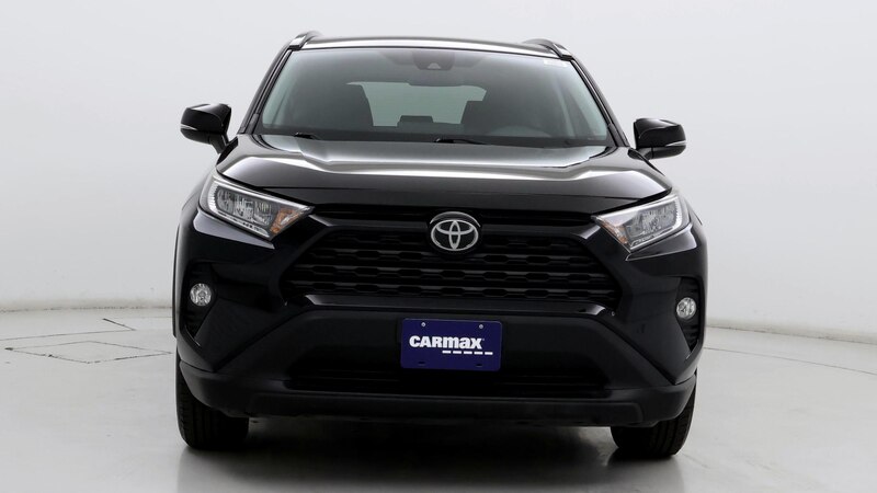 2019 Toyota RAV4 XLE 5