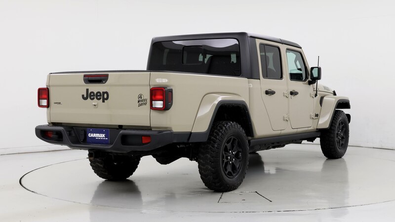 2022 Jeep Gladiator Willys 8