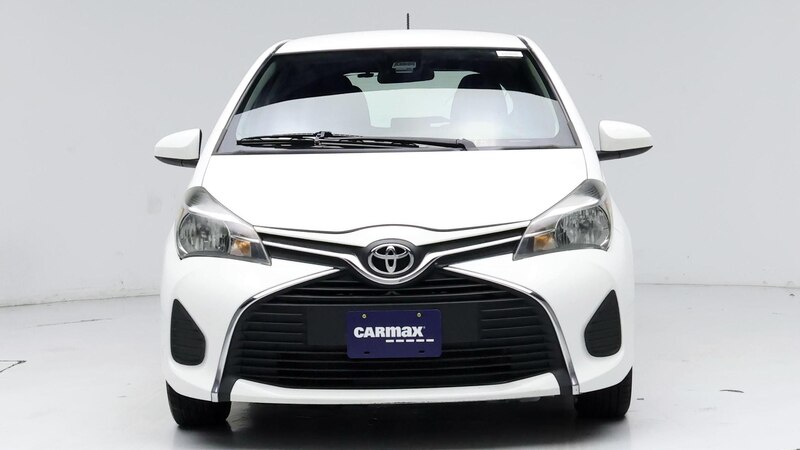 2017 Toyota Yaris LE 5