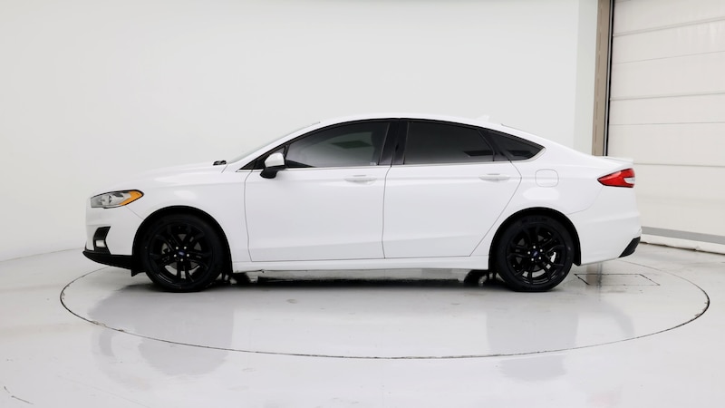 2019 Ford Fusion SE 3