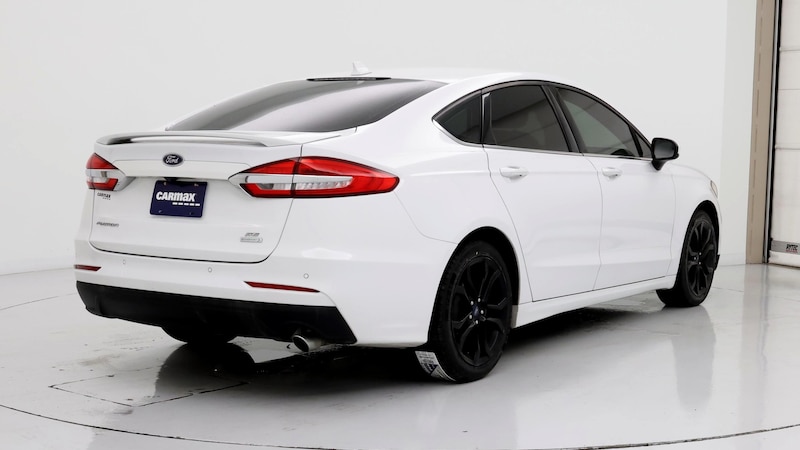 2019 Ford Fusion SE 8