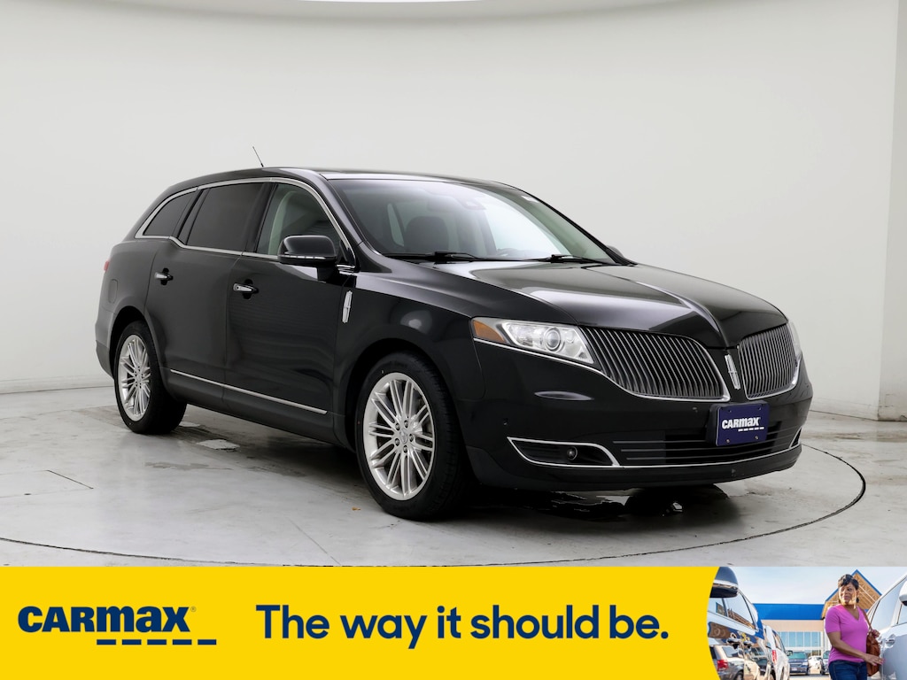 2014 Lincoln MKT