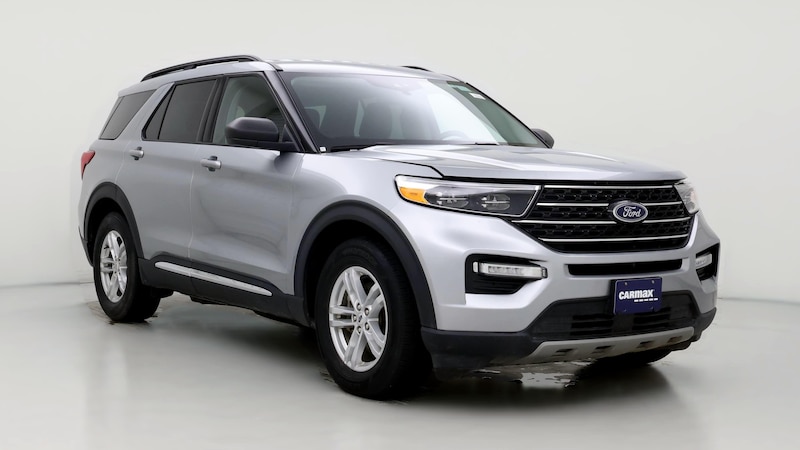 2023 Ford Explorer XLT Hero Image