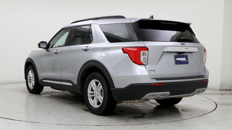 2023 Ford Explorer XLT 2