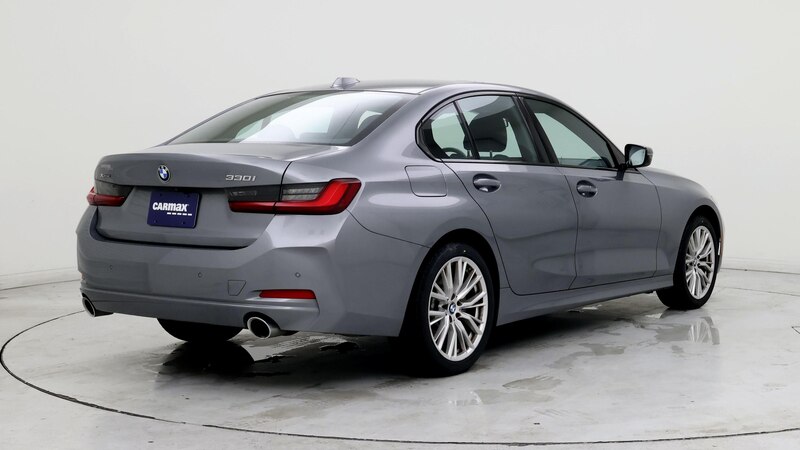 2023 BMW 3 Series 330xi 8