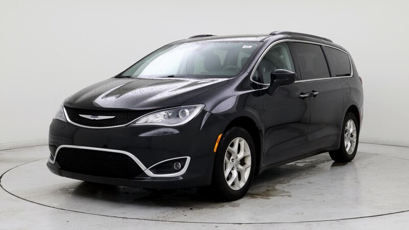 2020 Chrysler Pacifica Touring 4