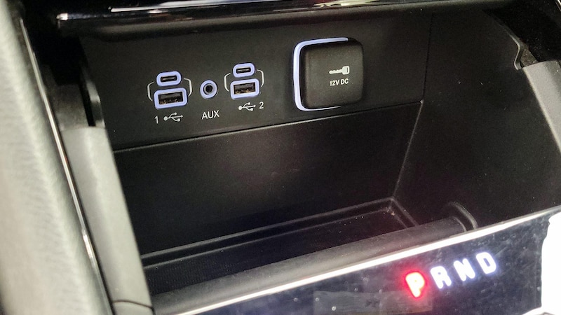 2023 Jeep Grand Cherokee L Overland 19