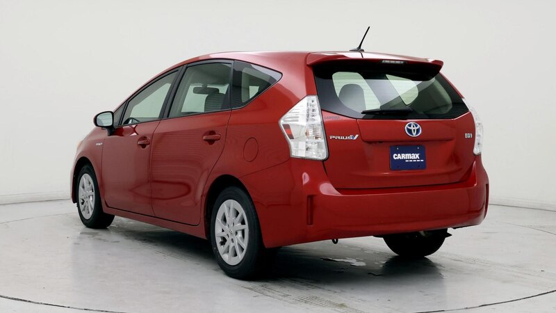 2014 Toyota Prius v Three 2