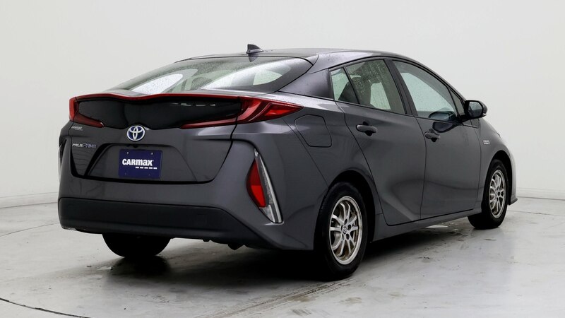 2017 Toyota Prius Prime Premium 8