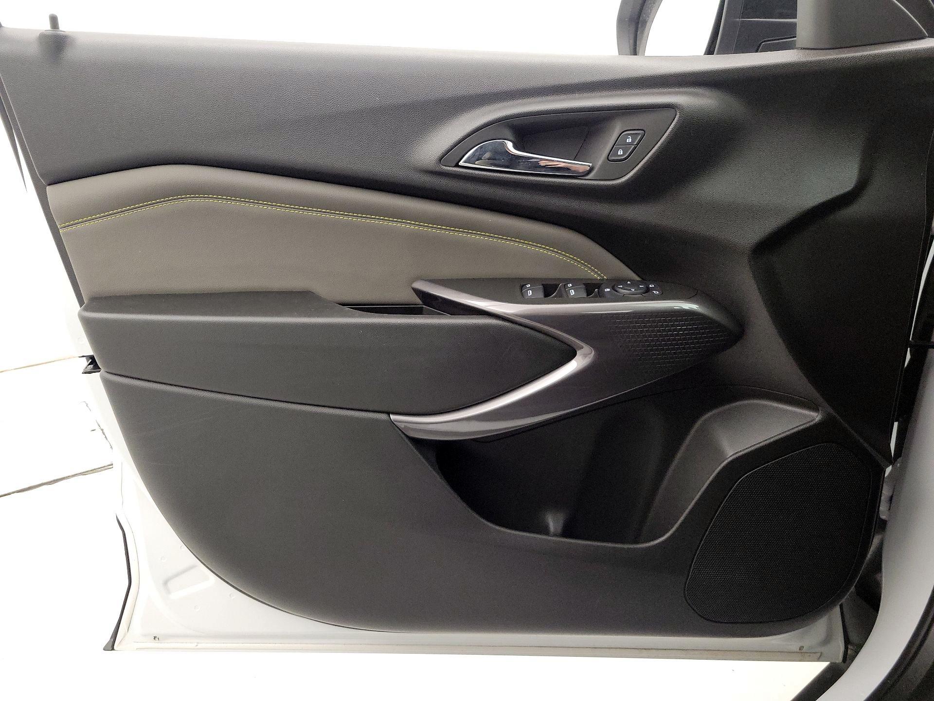 Thumbnail: 2024 Chevrolet Trax - 12