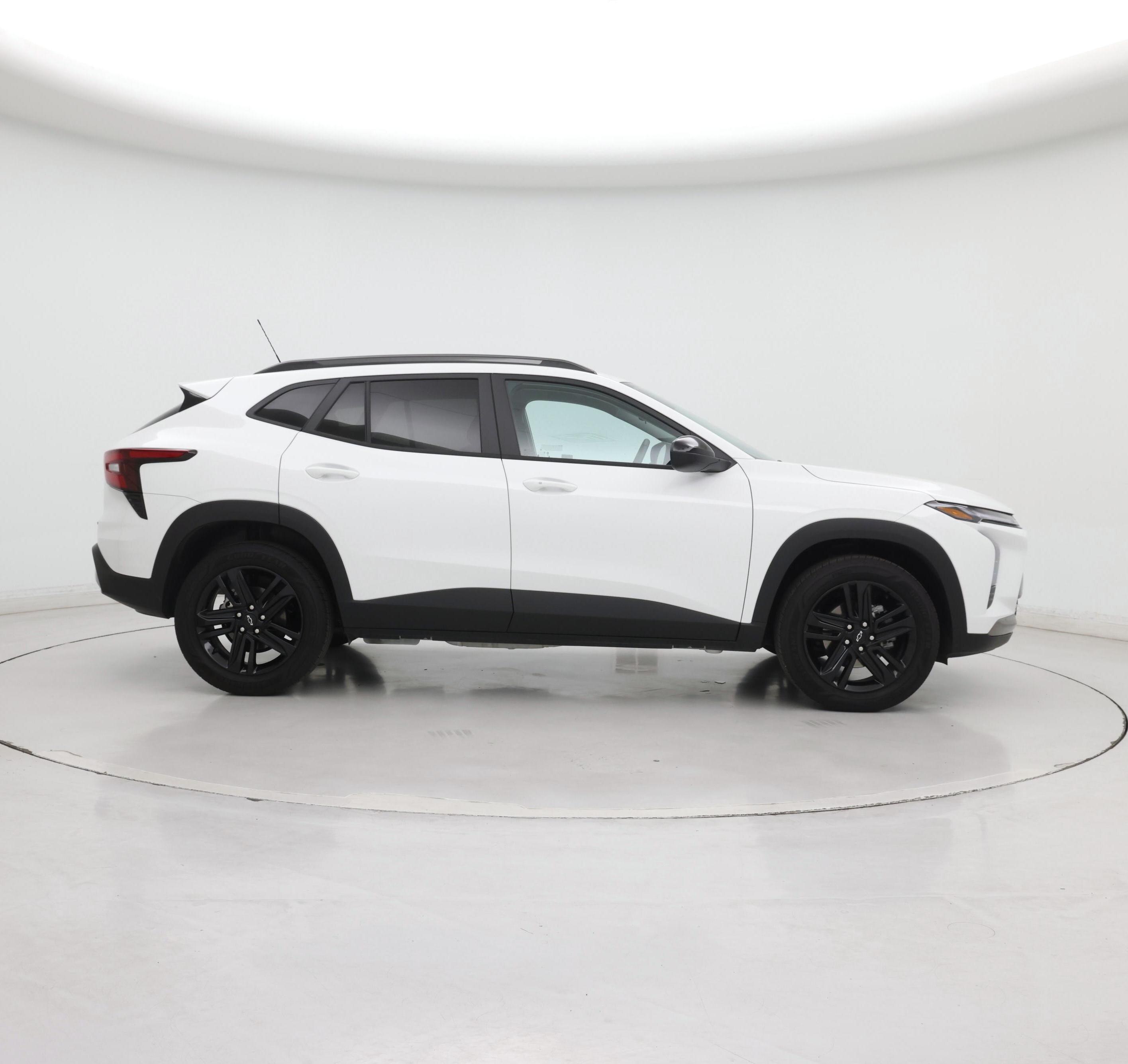 Thumbnail: 2024 Chevrolet Trax - 7