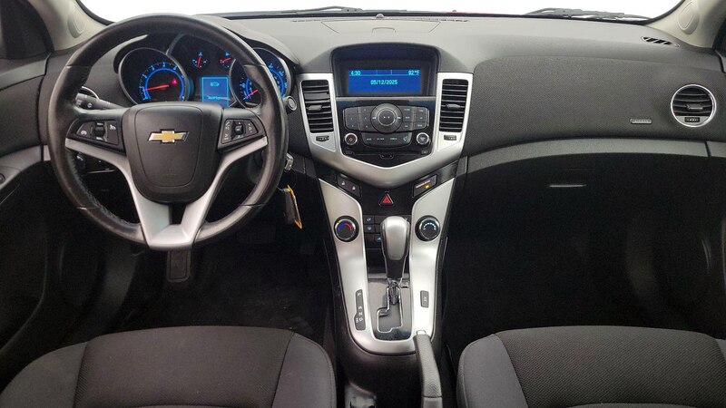 2014 Chevrolet Cruze LT 9