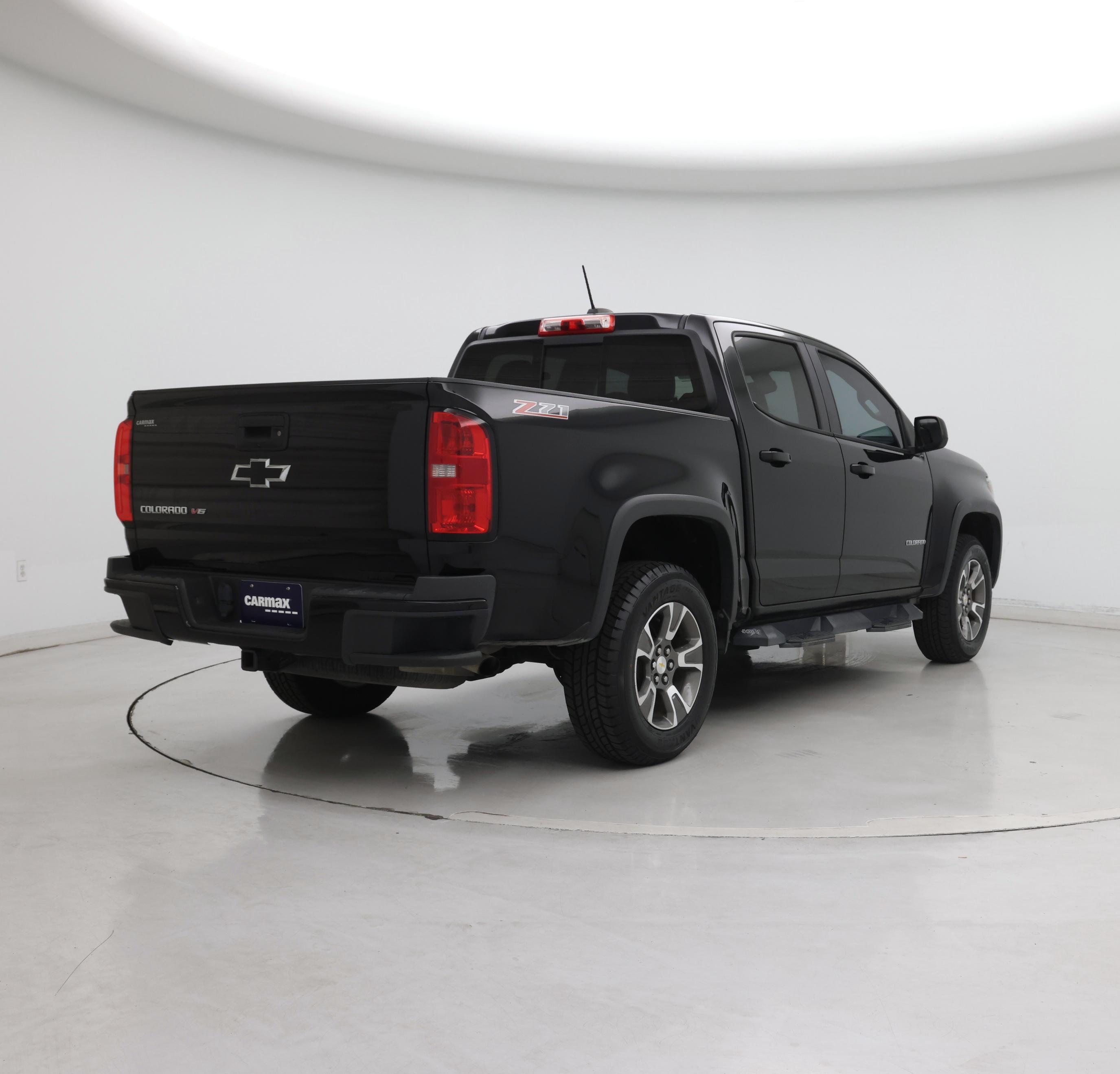 Thumbnail: 2017 Chevrolet Colorado - 8