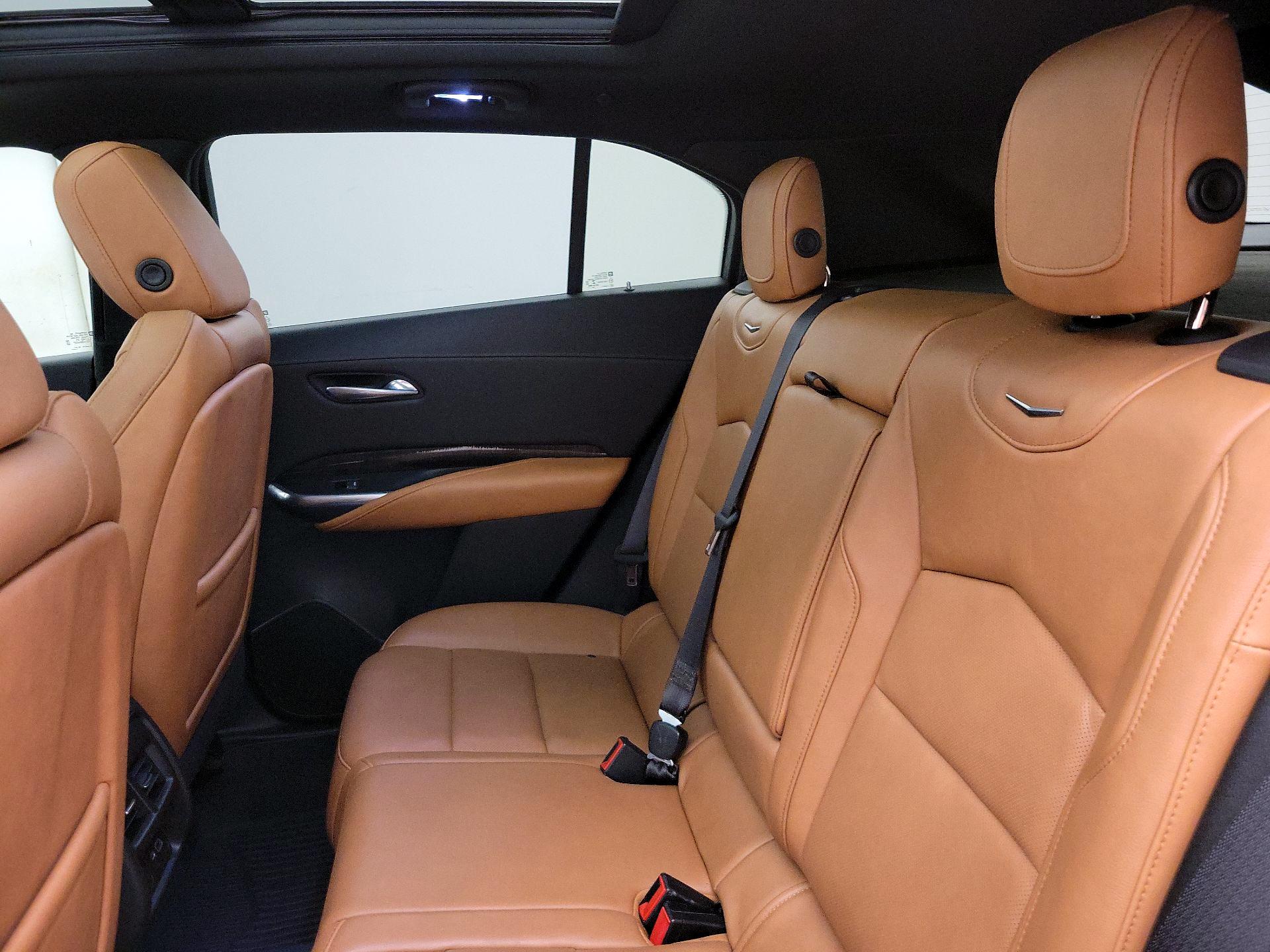 Thumbnail: 2020 Cadillac XT4 - 20