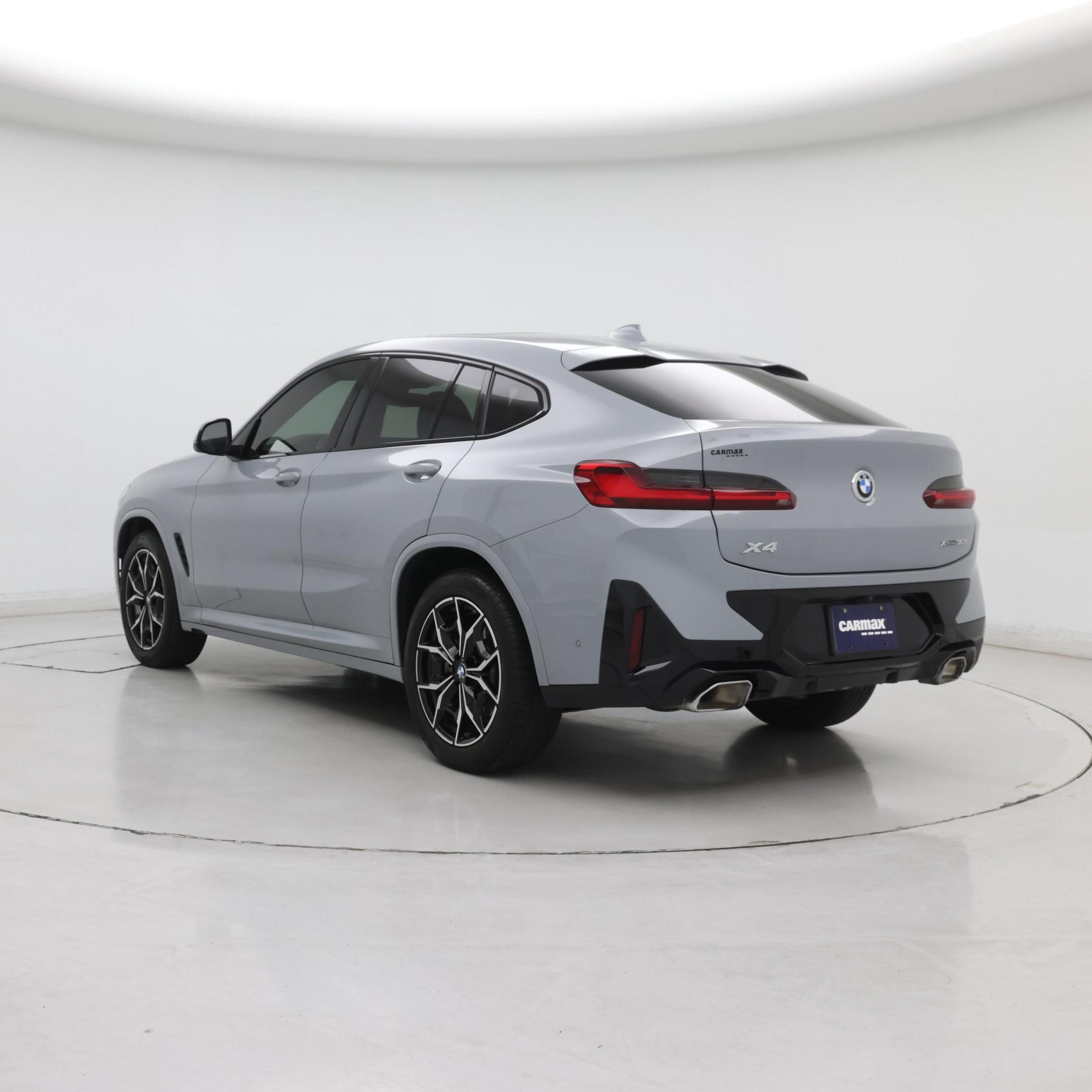 Thumbnail: 2022 BMW X4 - 2