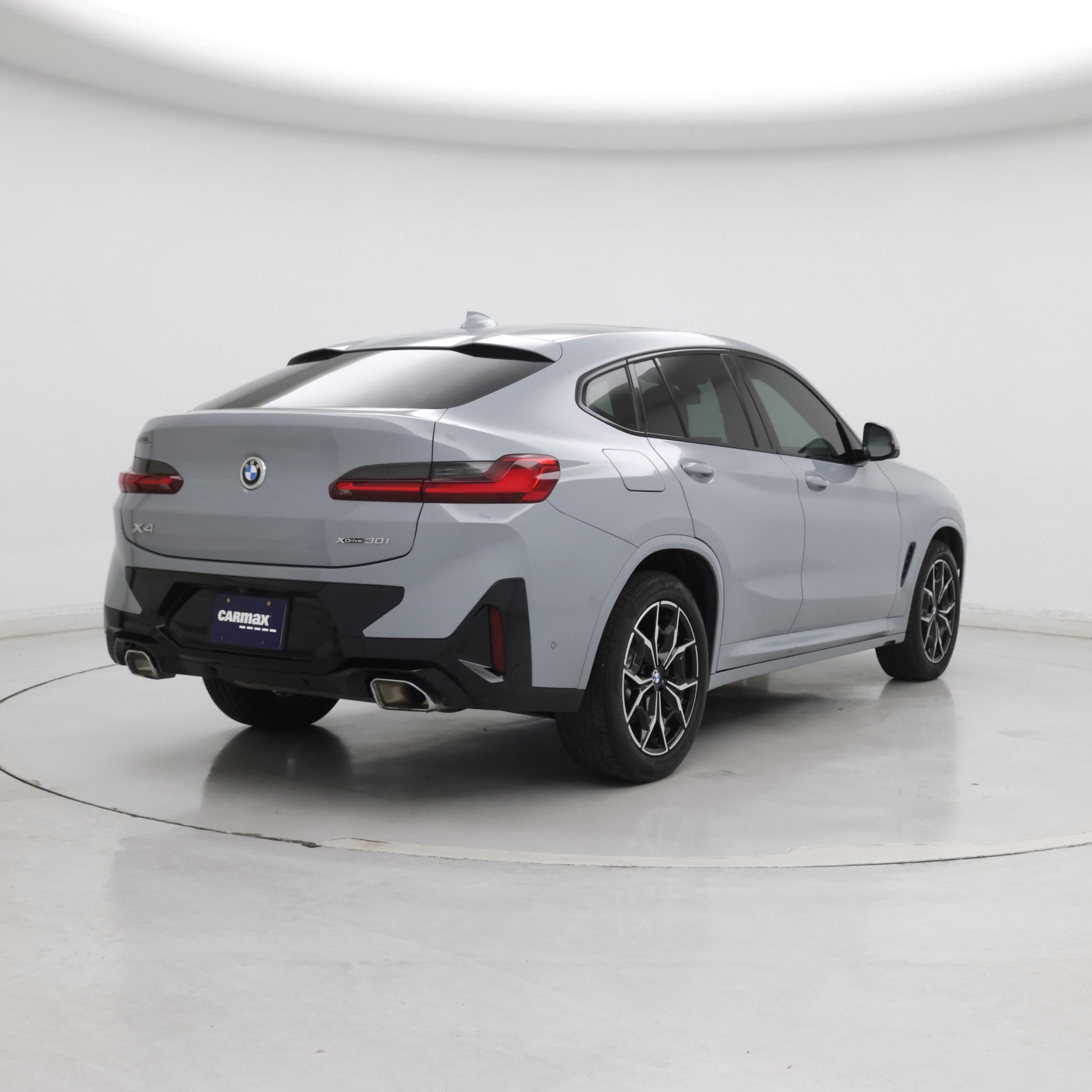 Thumbnail: 2022 BMW X4 - 8