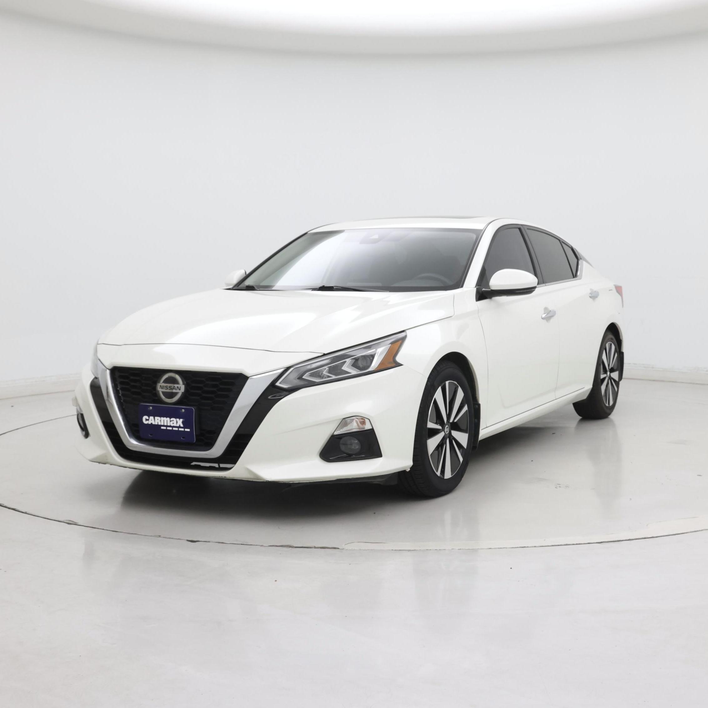 Thumbnail: 2019 Nissan Altima - 4