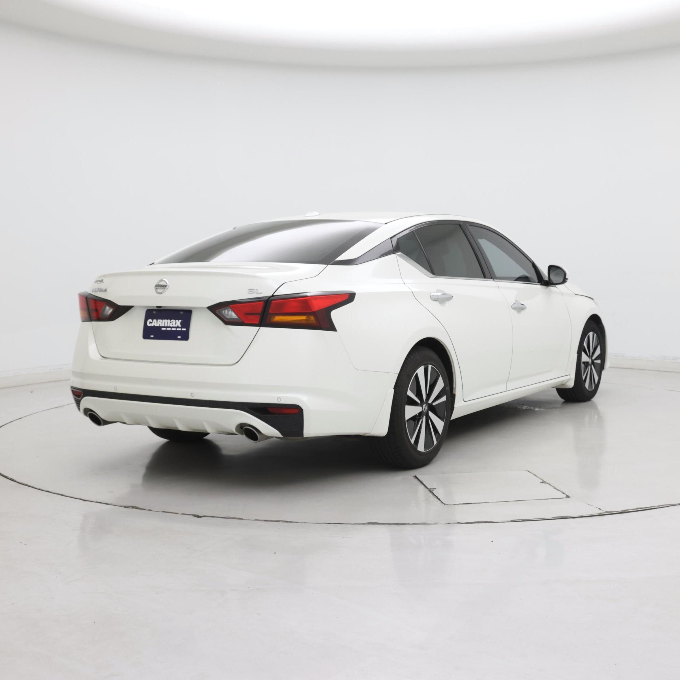 Thumbnail: 2019 Nissan Altima - 8