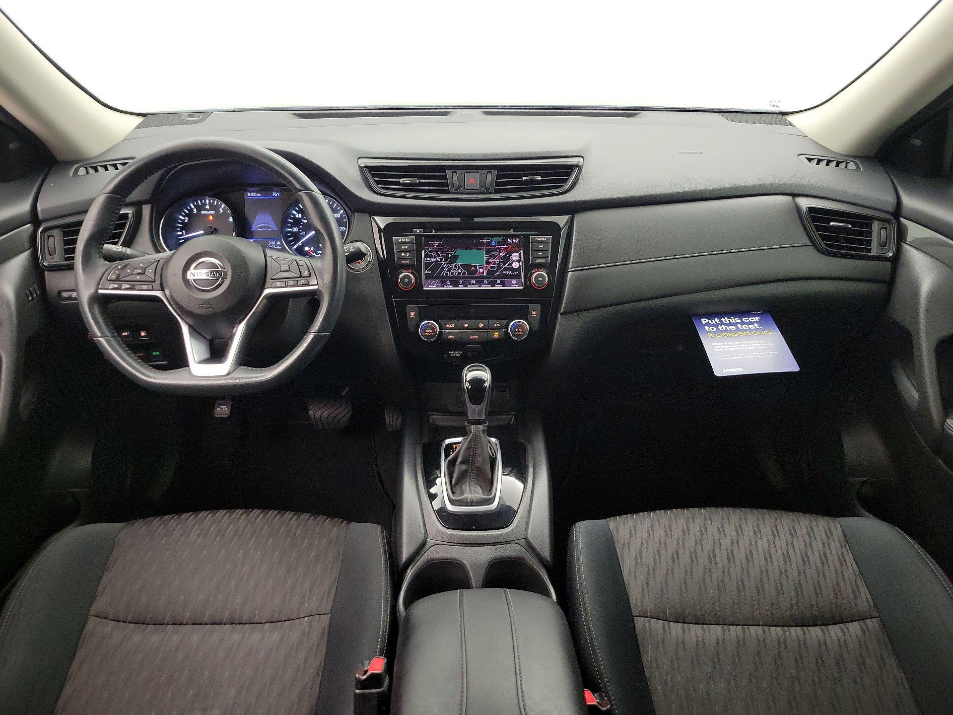 Thumbnail: 2018 Nissan Rogue - 9