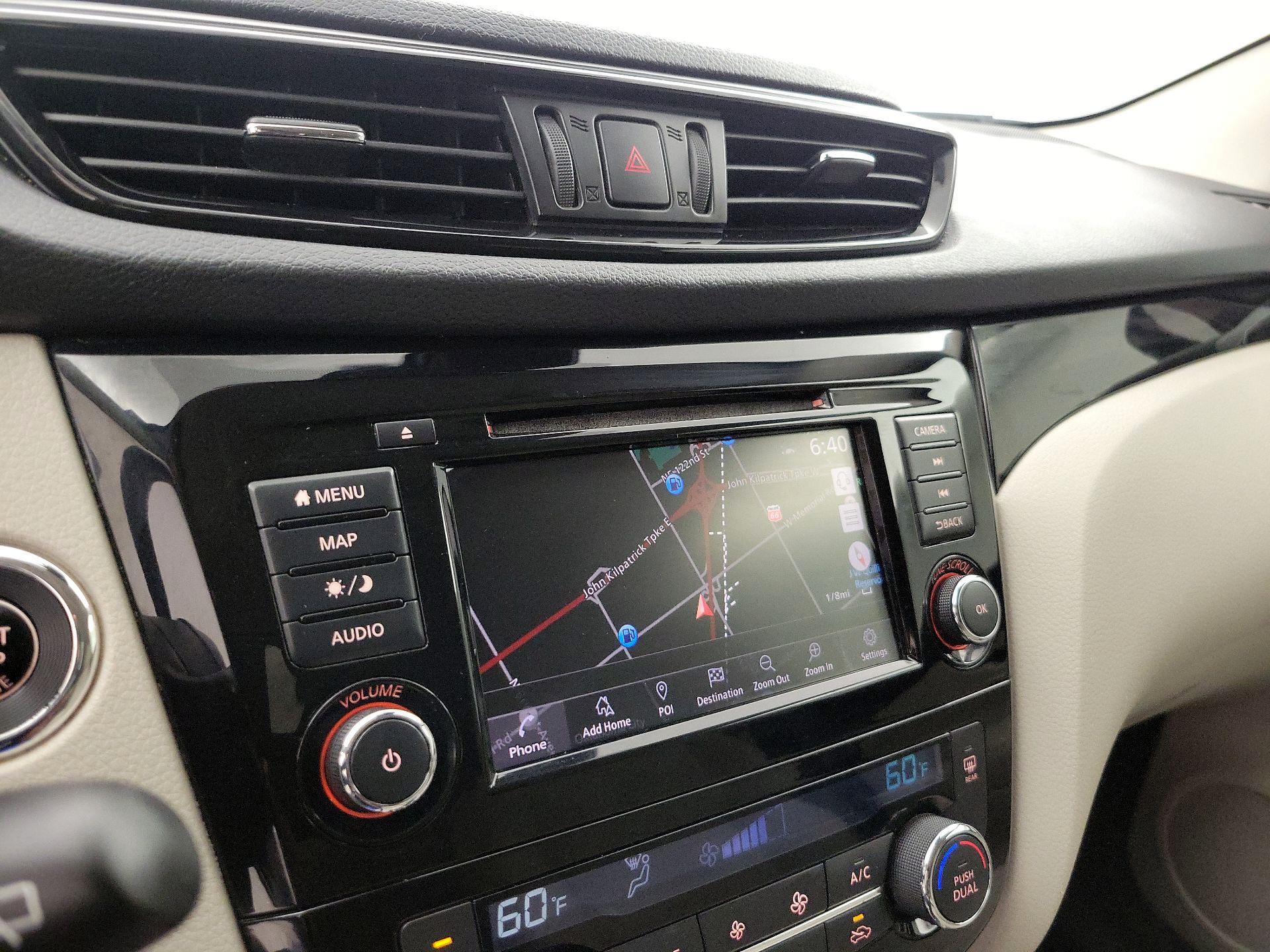 Thumbnail: 2019 Nissan Rogue Sport - 14