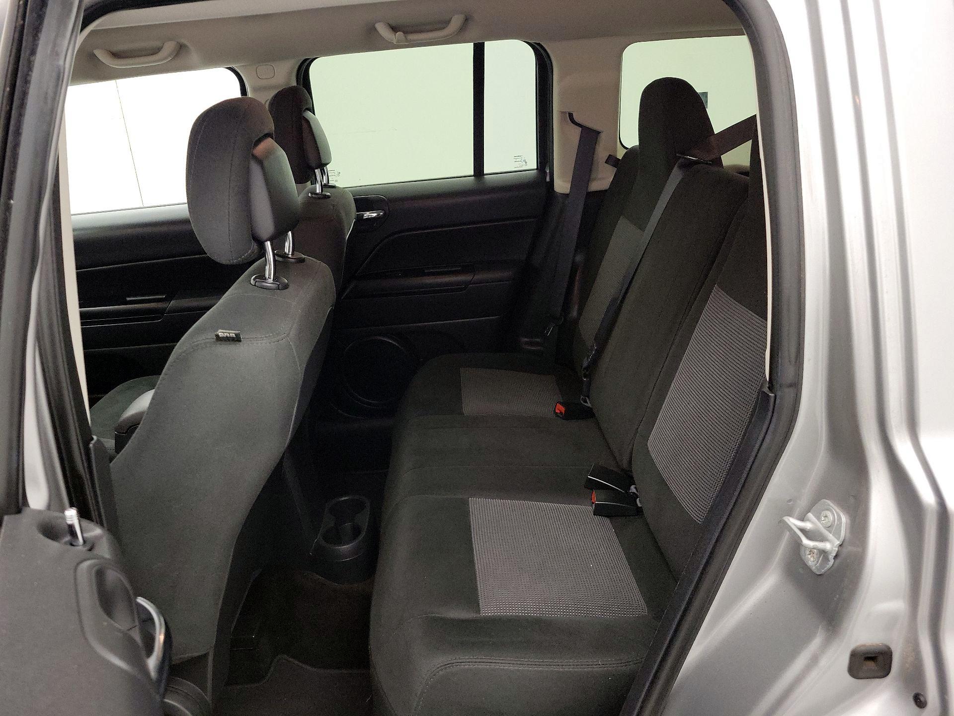 Thumbnail: 2015 Jeep Patriot - 17