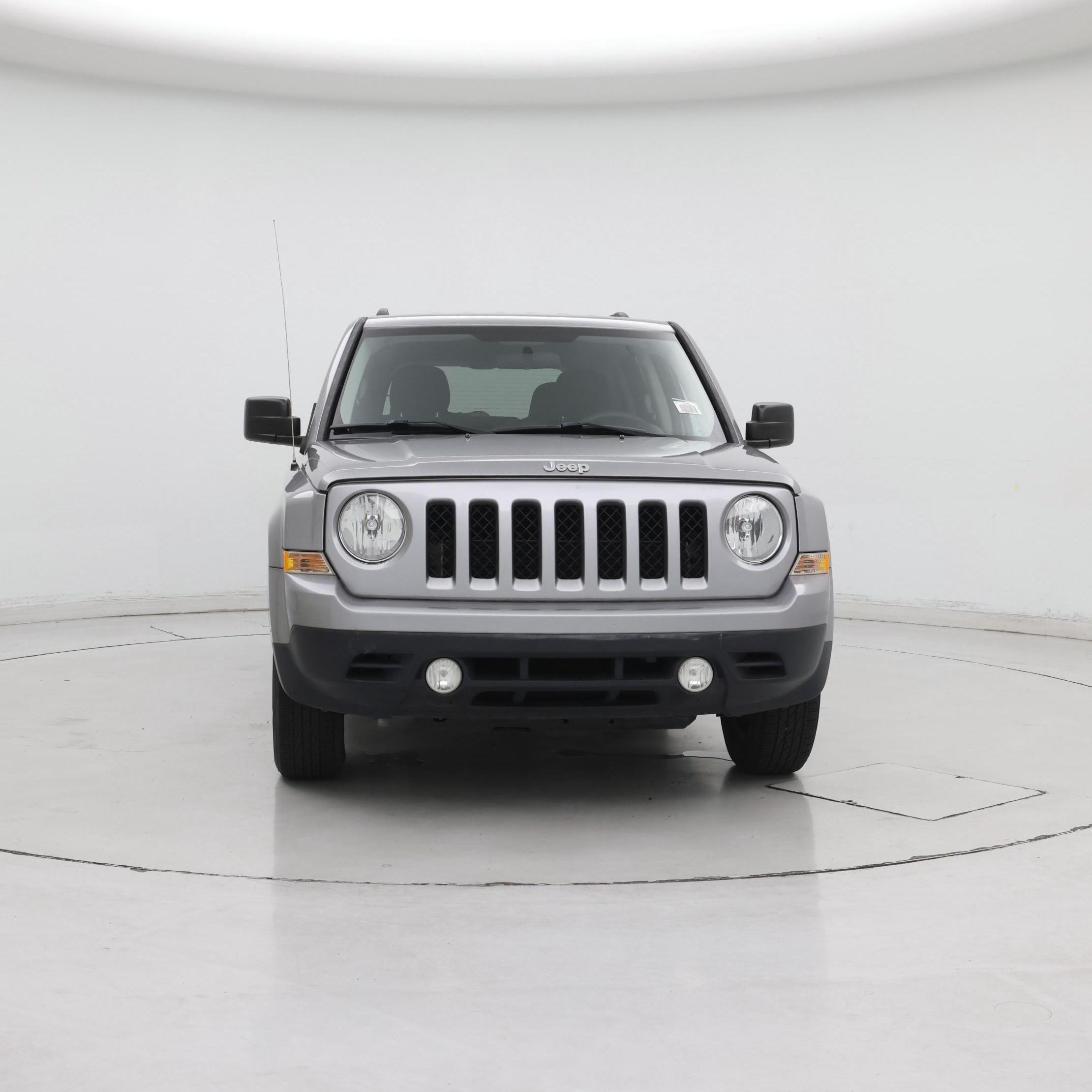 Thumbnail: 2015 Jeep Patriot - 5