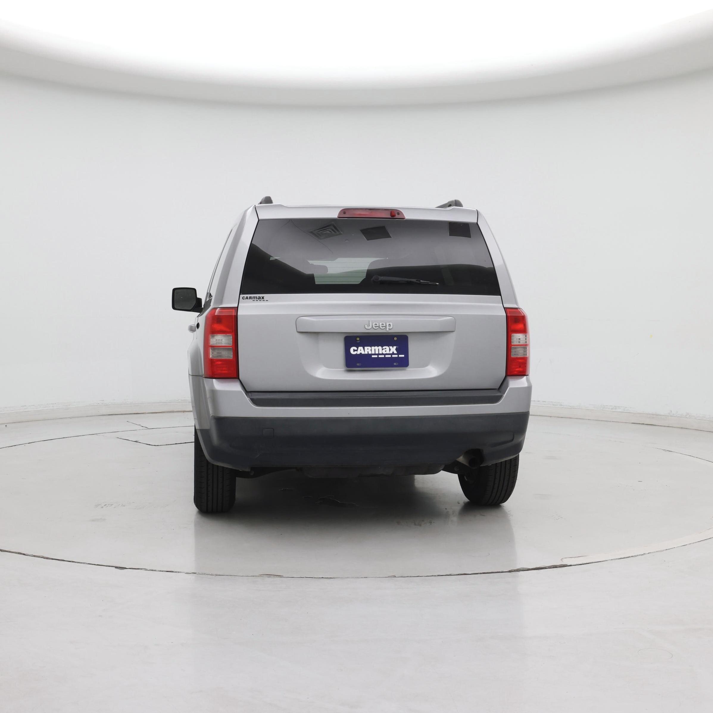 Thumbnail: 2015 Jeep Patriot - 6