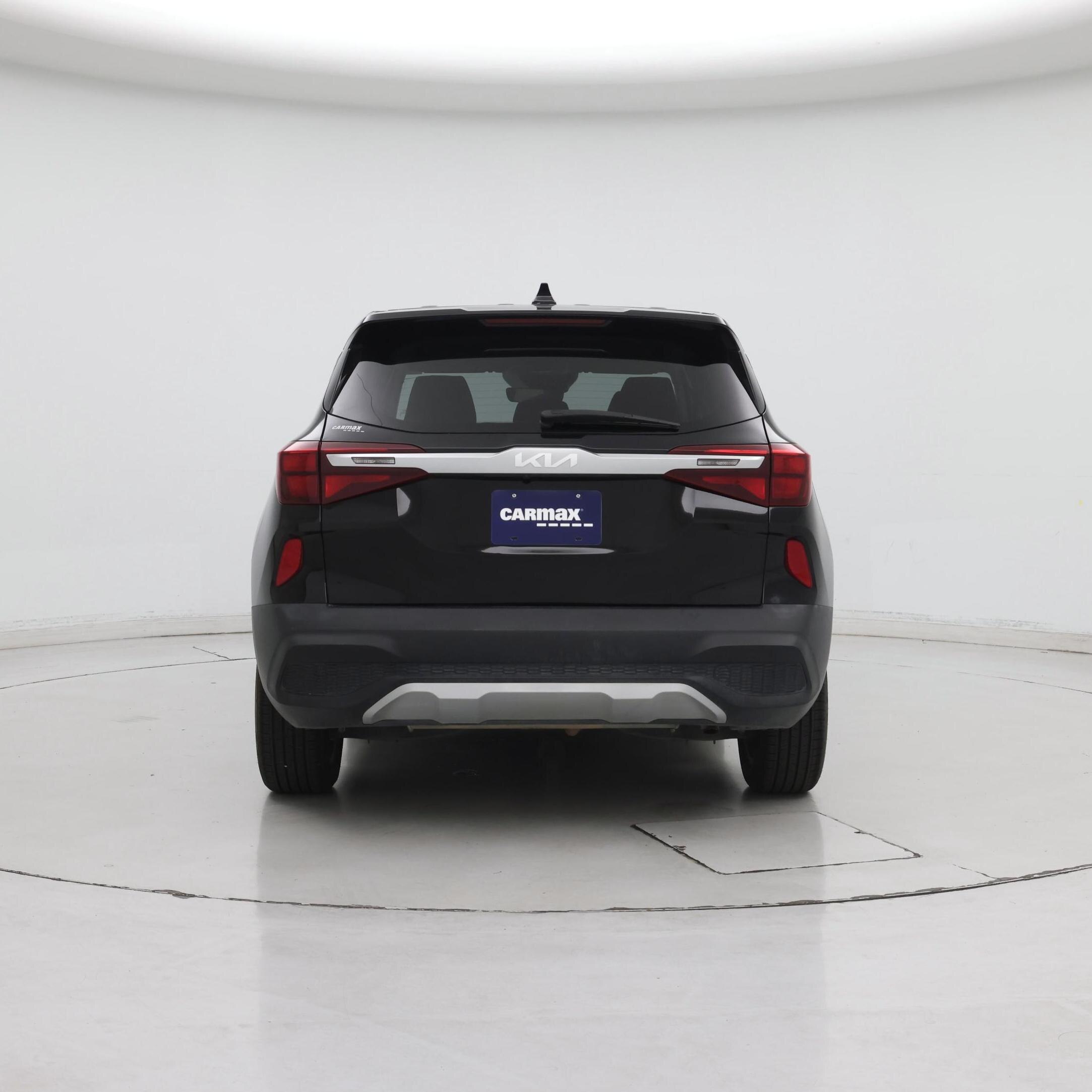 Thumbnail: 2023 Kia Seltos - 6
