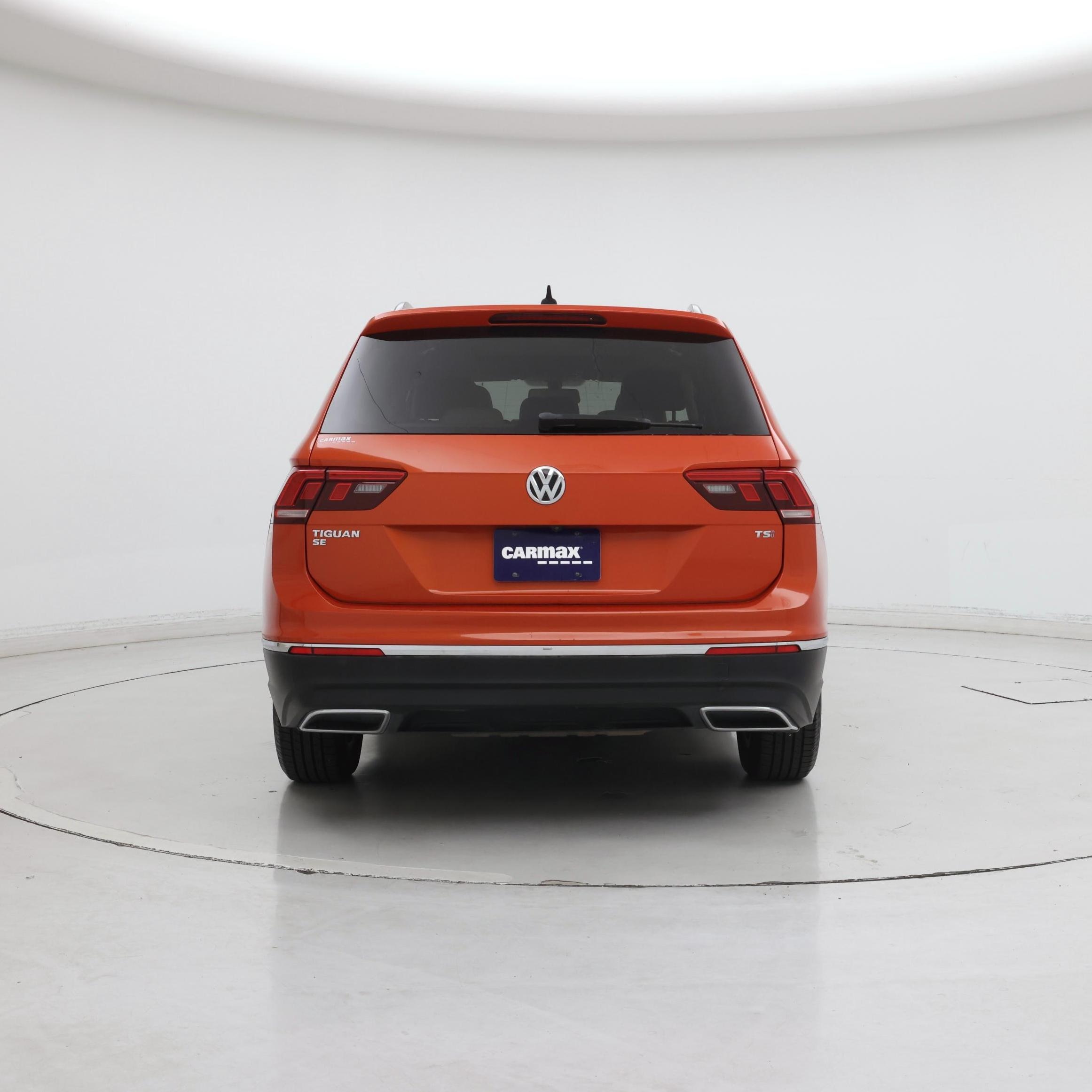 Thumbnail: 2018 Volkswagen Tiguan - 6