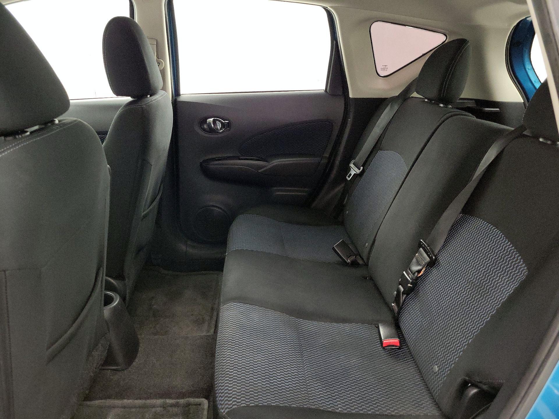 Thumbnail: 2015 Nissan Versa Note - 18
