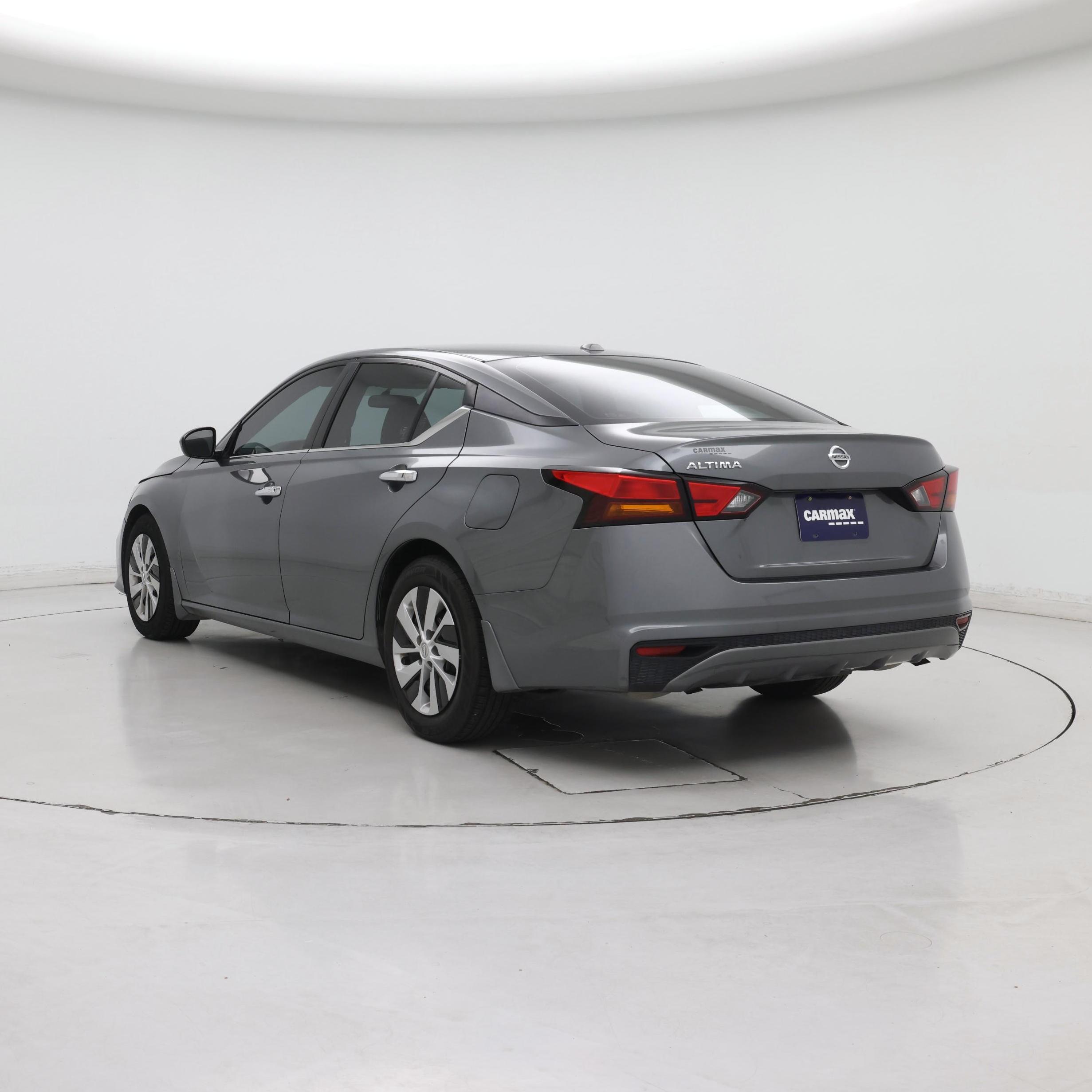 Thumbnail: 2020 Nissan Altima - 2