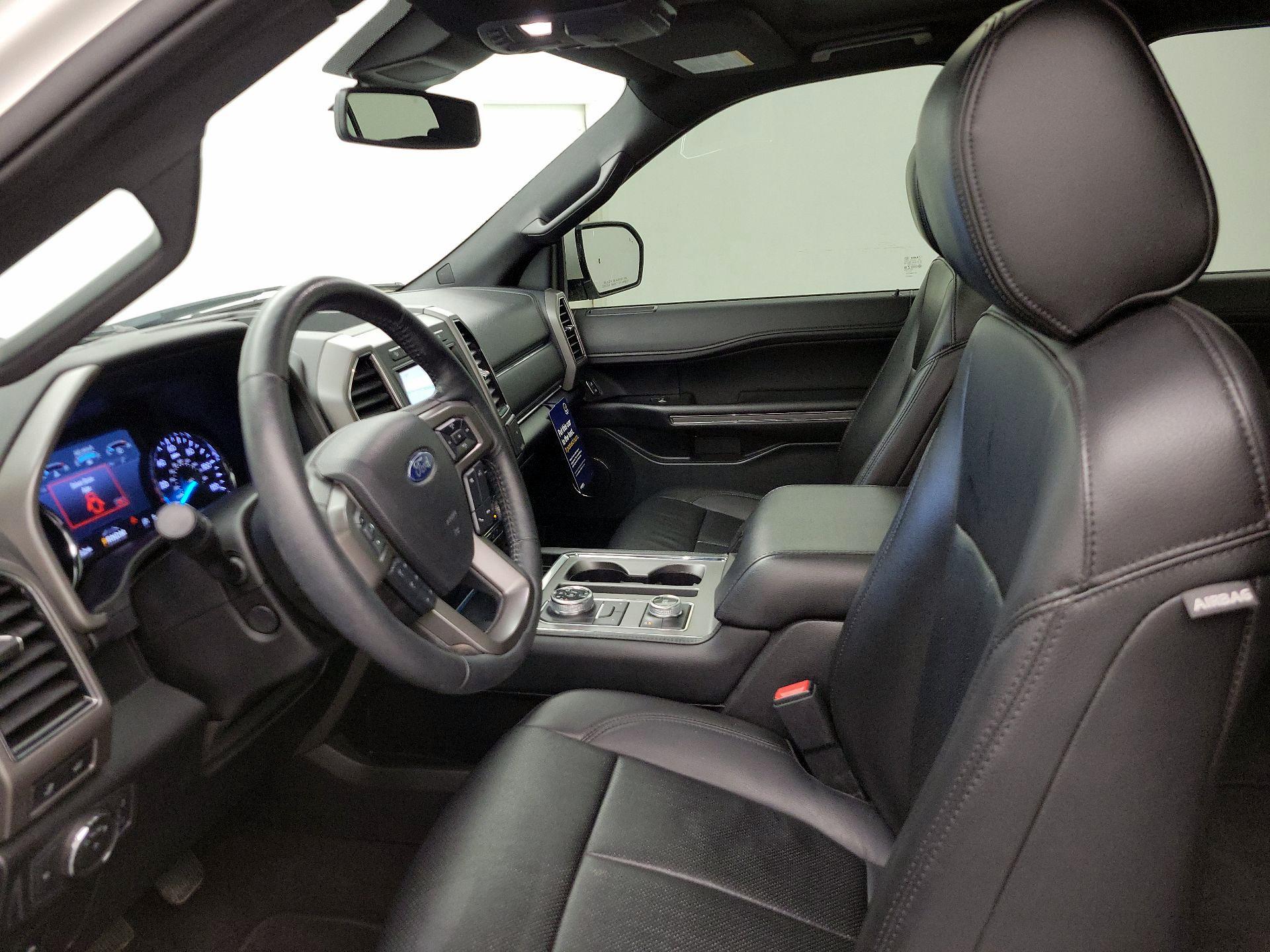 Thumbnail: 2020 Ford Expedition - 11