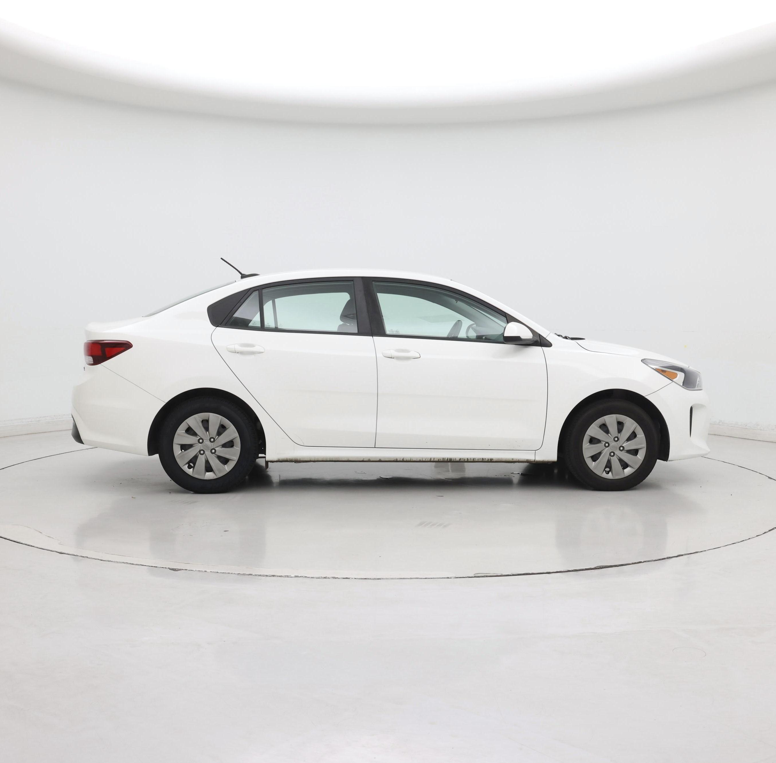 Thumbnail: 2019 Kia Rio - 7