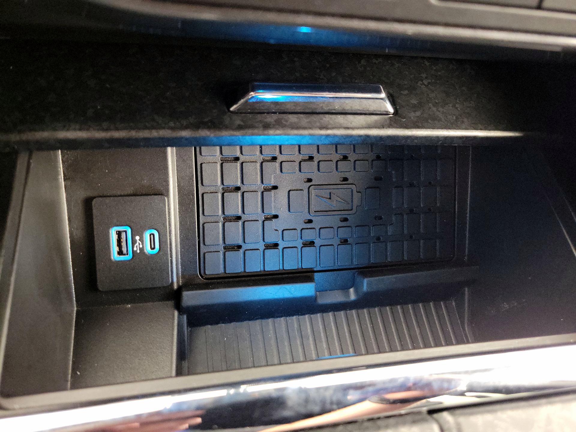 Thumbnail: 2022 Ford Expedition MAX - 19