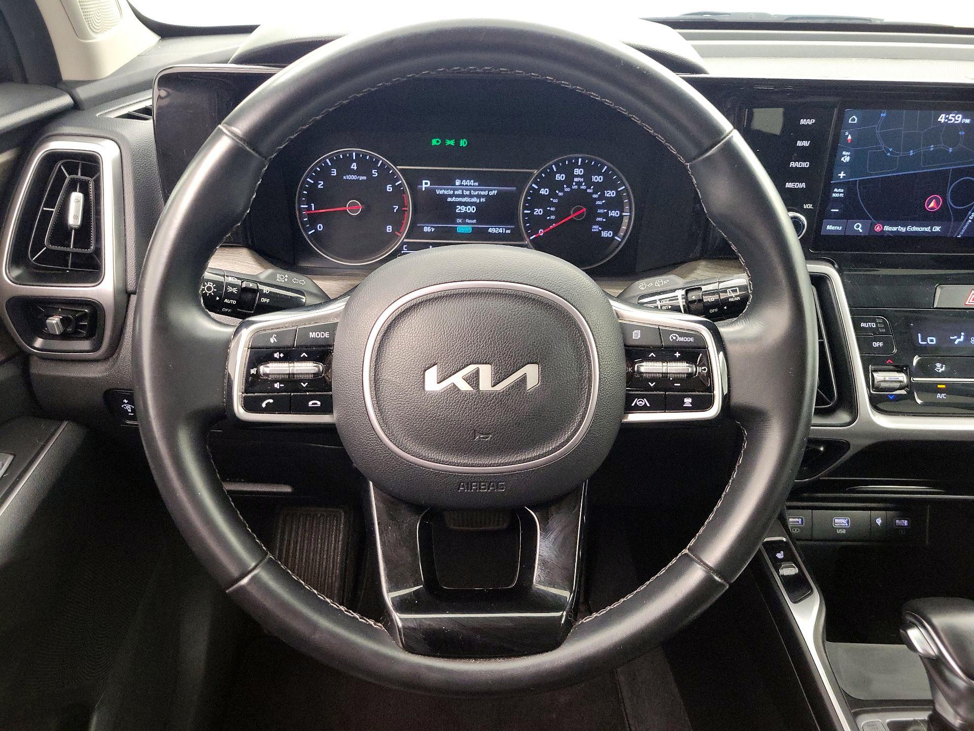 Thumbnail: 2022 Kia Sorento - 10