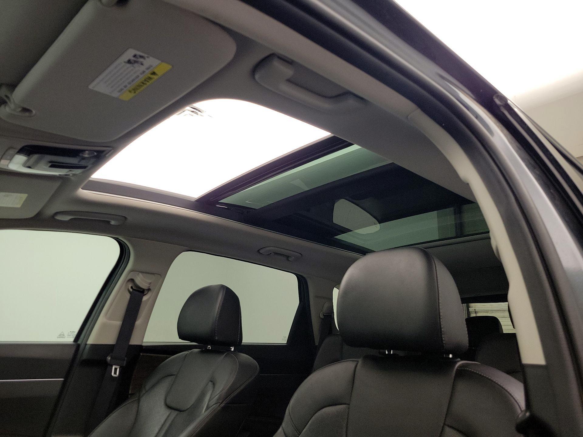 Thumbnail: 2022 Kia Sorento - 20