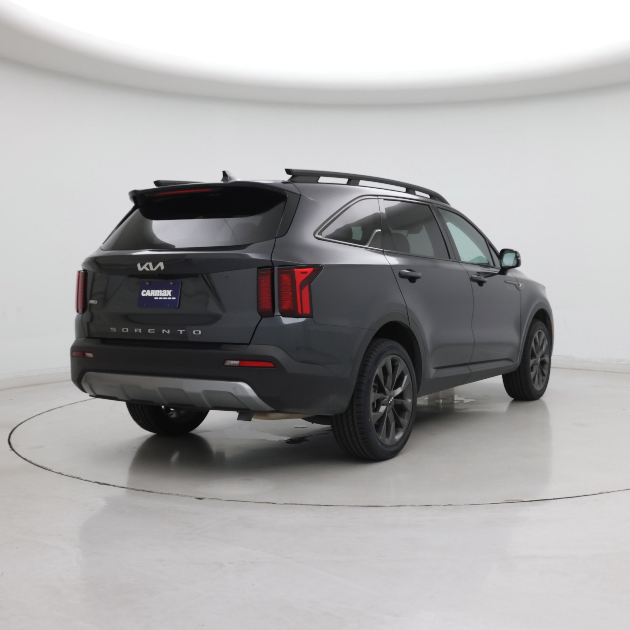 Thumbnail: 2022 Kia Sorento - 8
