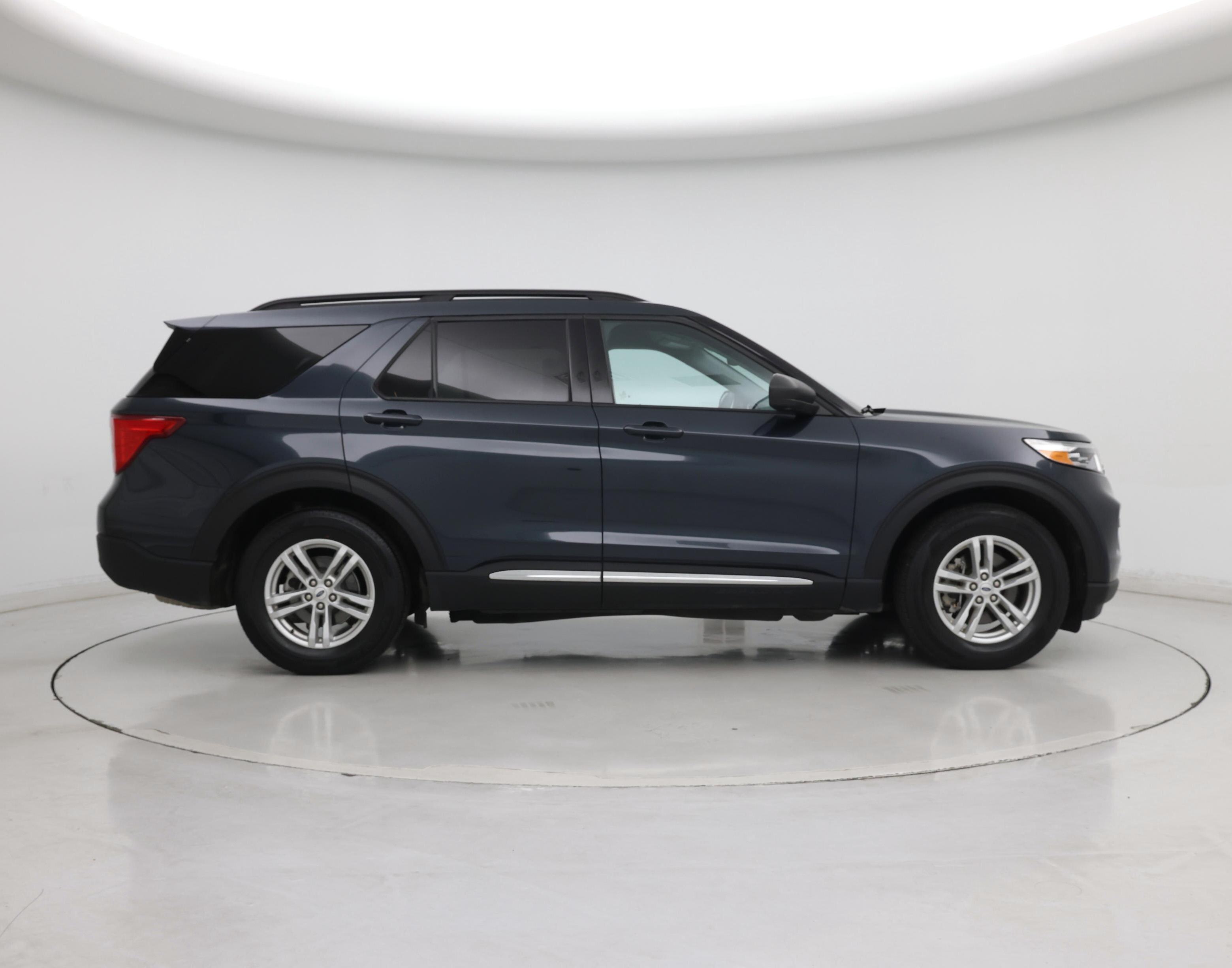 Thumbnail: 2023 Ford Explorer - 7