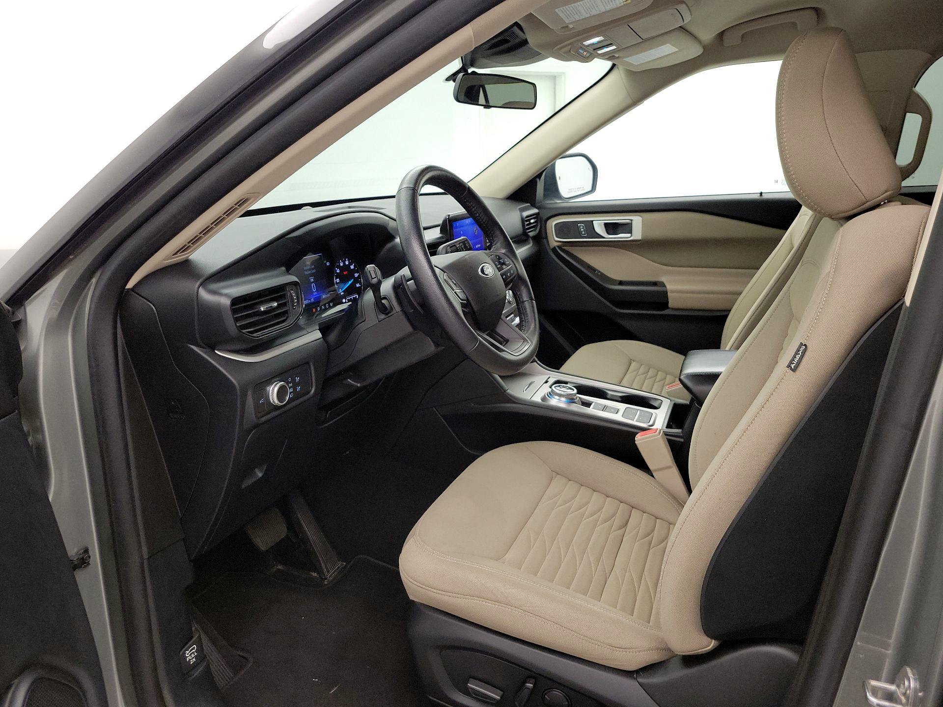 Thumbnail: 2020 Ford Explorer - 11
