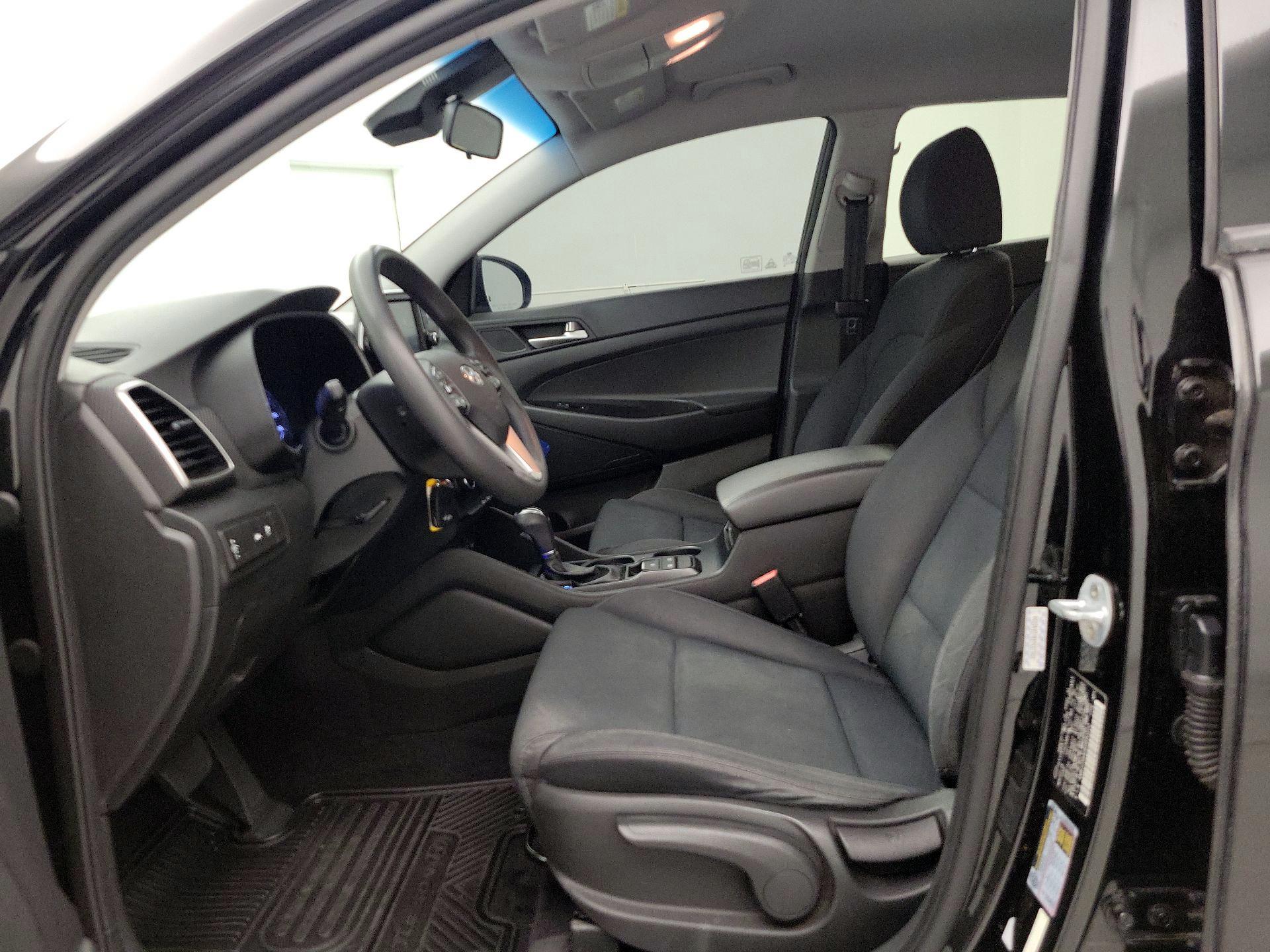 Thumbnail: 2019 Hyundai Tucson - 11