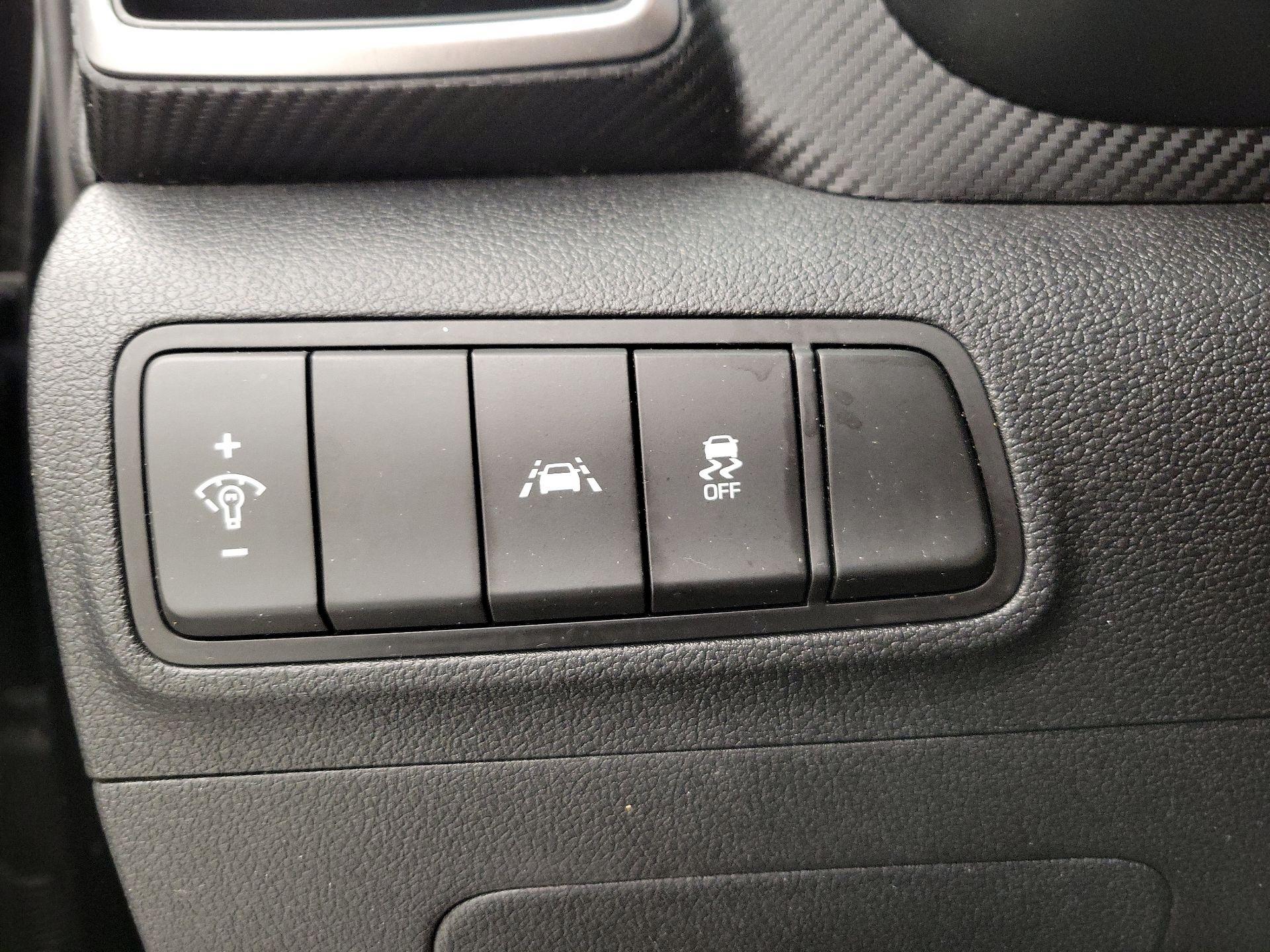 Thumbnail: 2019 Hyundai Tucson - 13