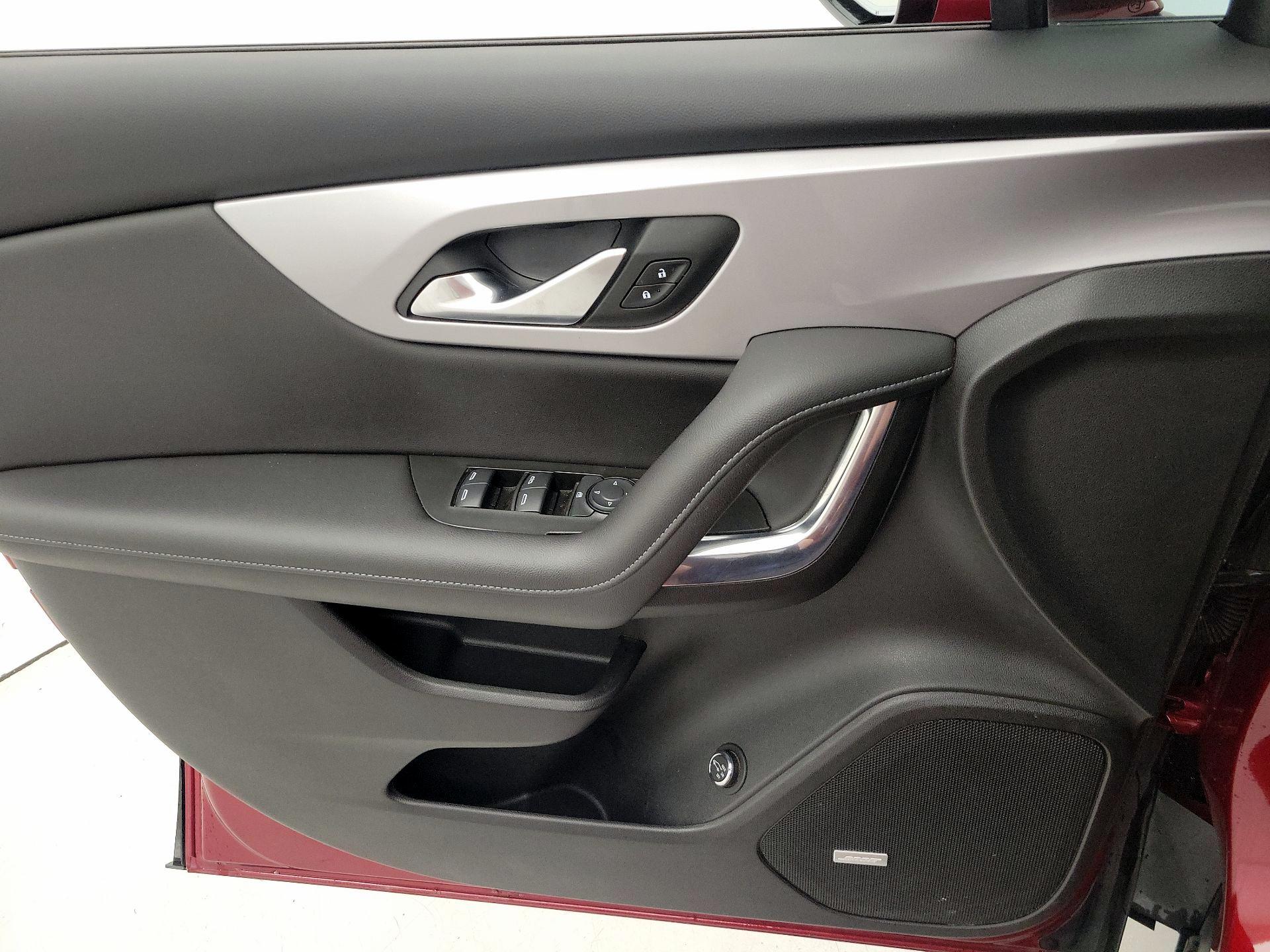 Thumbnail: 2022 Chevrolet Blazer - 12