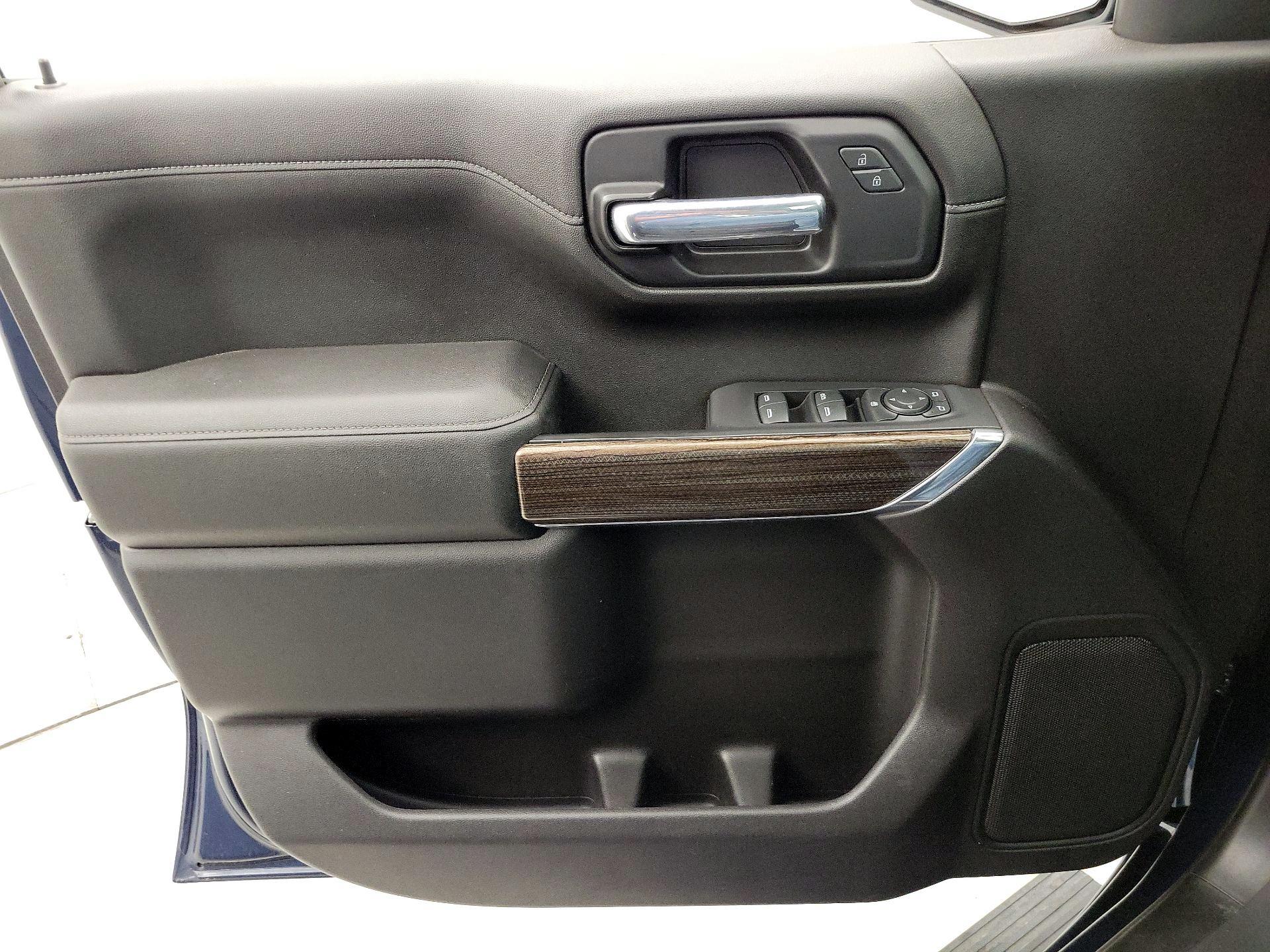 Thumbnail: 2021 Chevrolet Silverado 1500 - 12