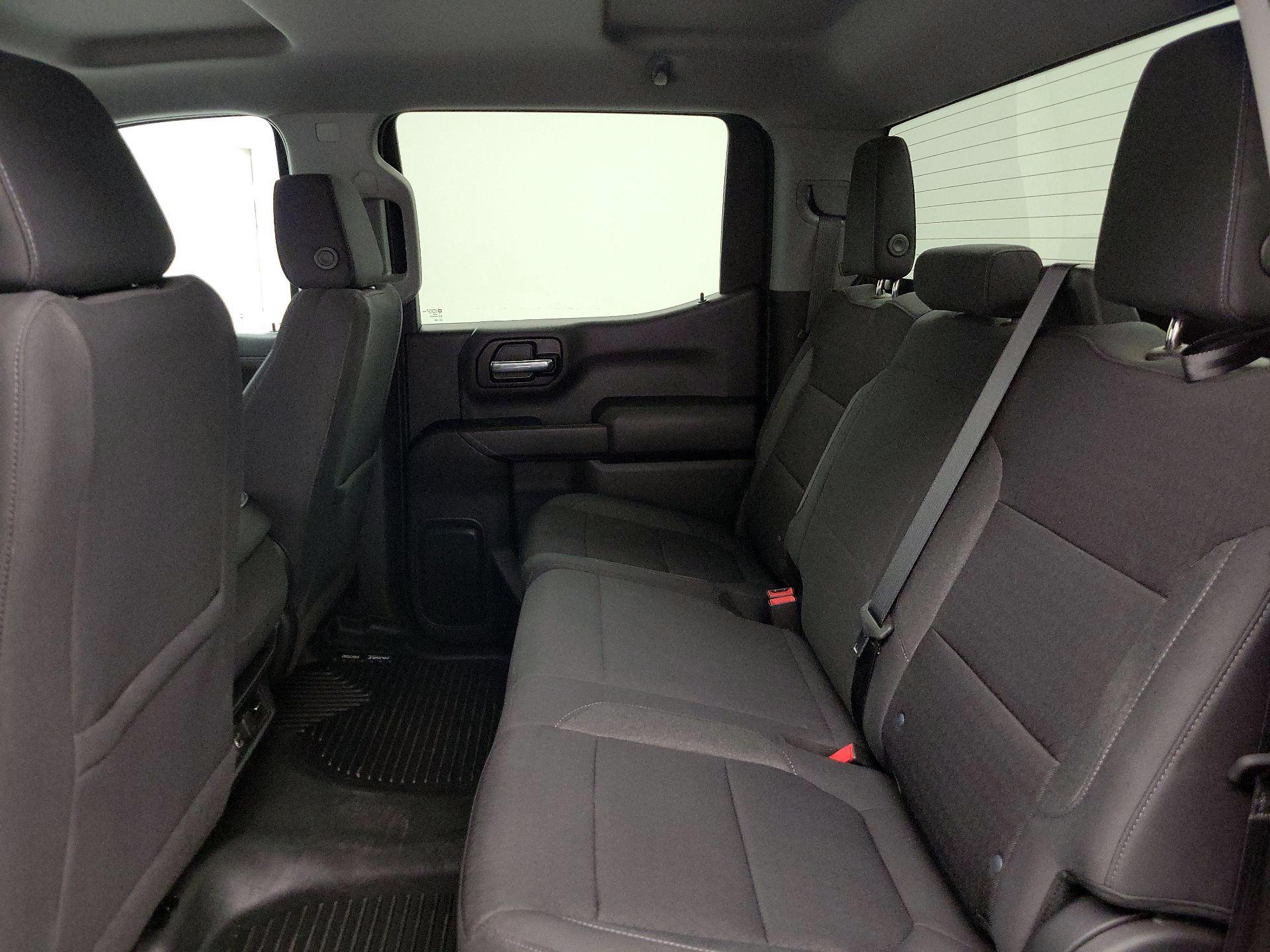 Thumbnail: 2021 Chevrolet Silverado 1500 - 19