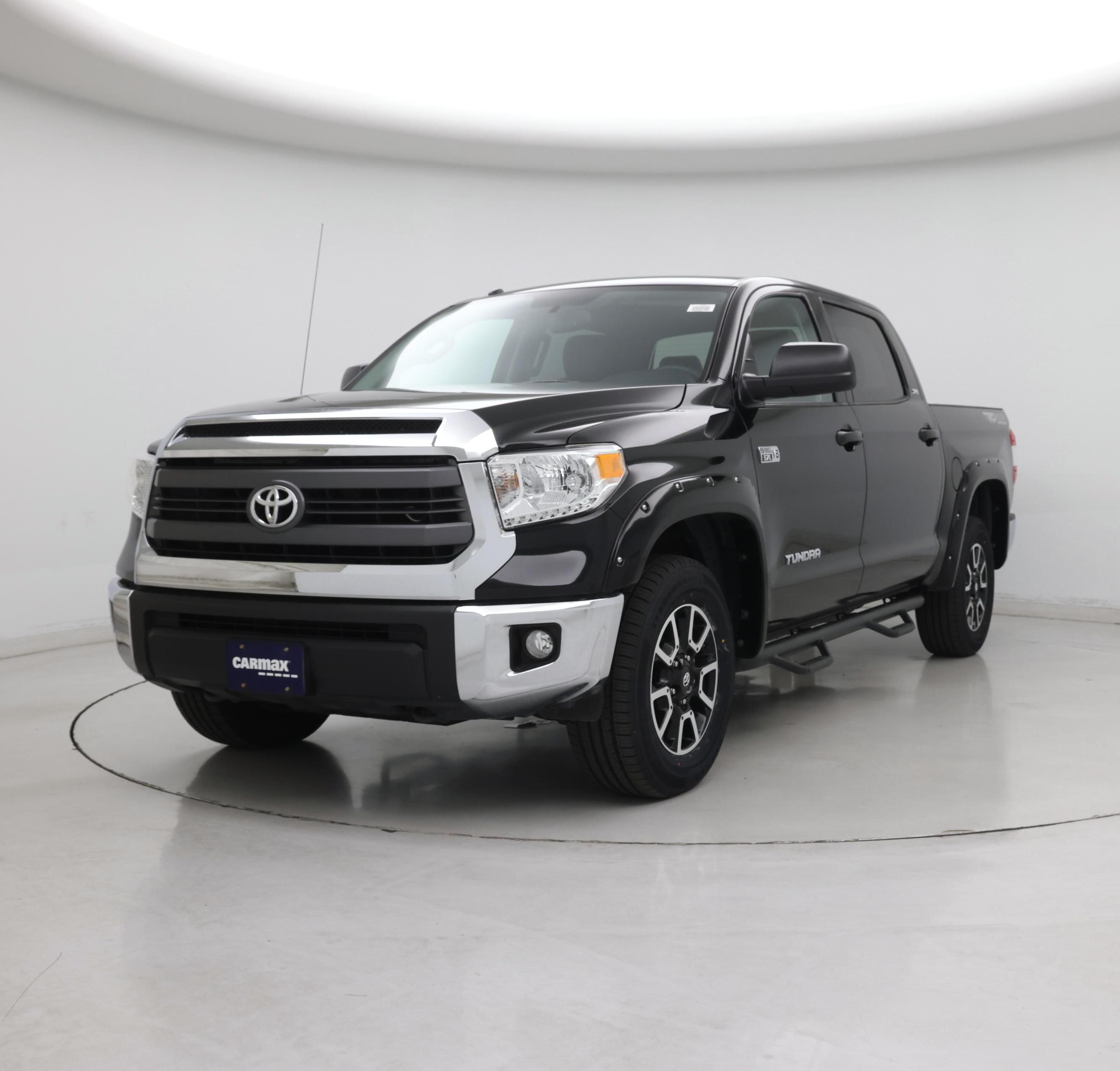 Thumbnail: 2015 Toyota Tundra - 4