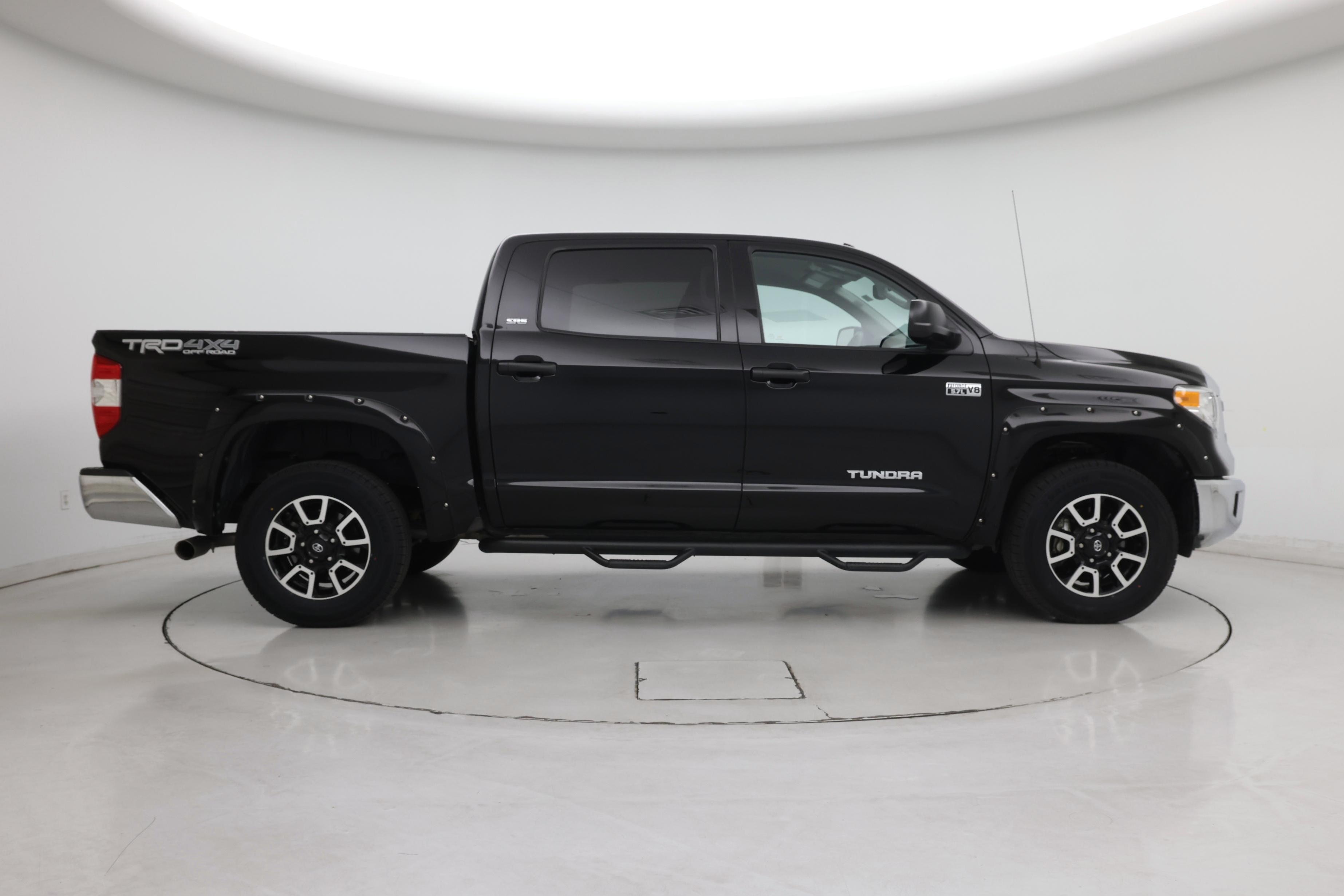 Thumbnail: 2015 Toyota Tundra - 7