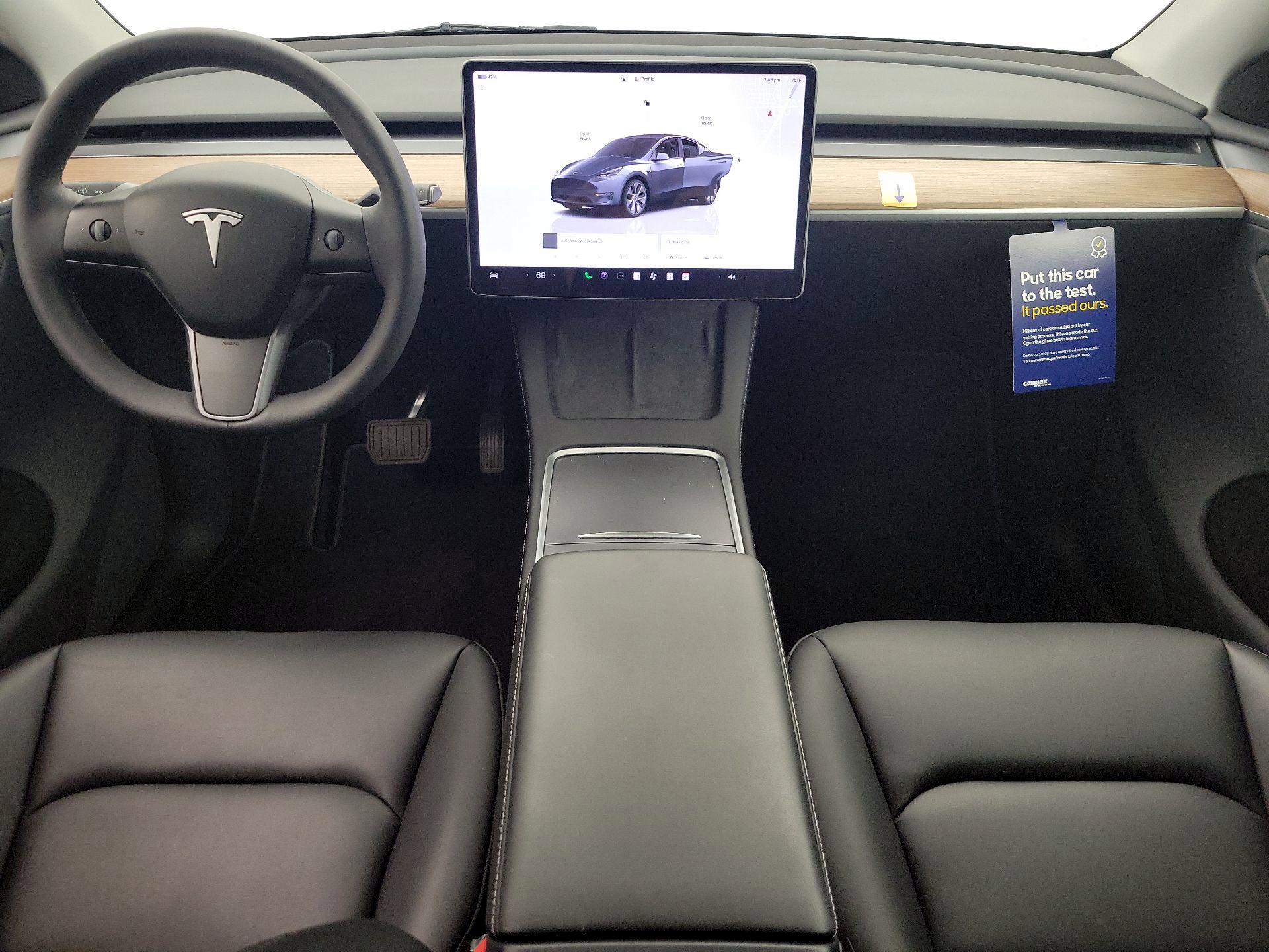 Thumbnail: 2023 Tesla Model Y - 9
