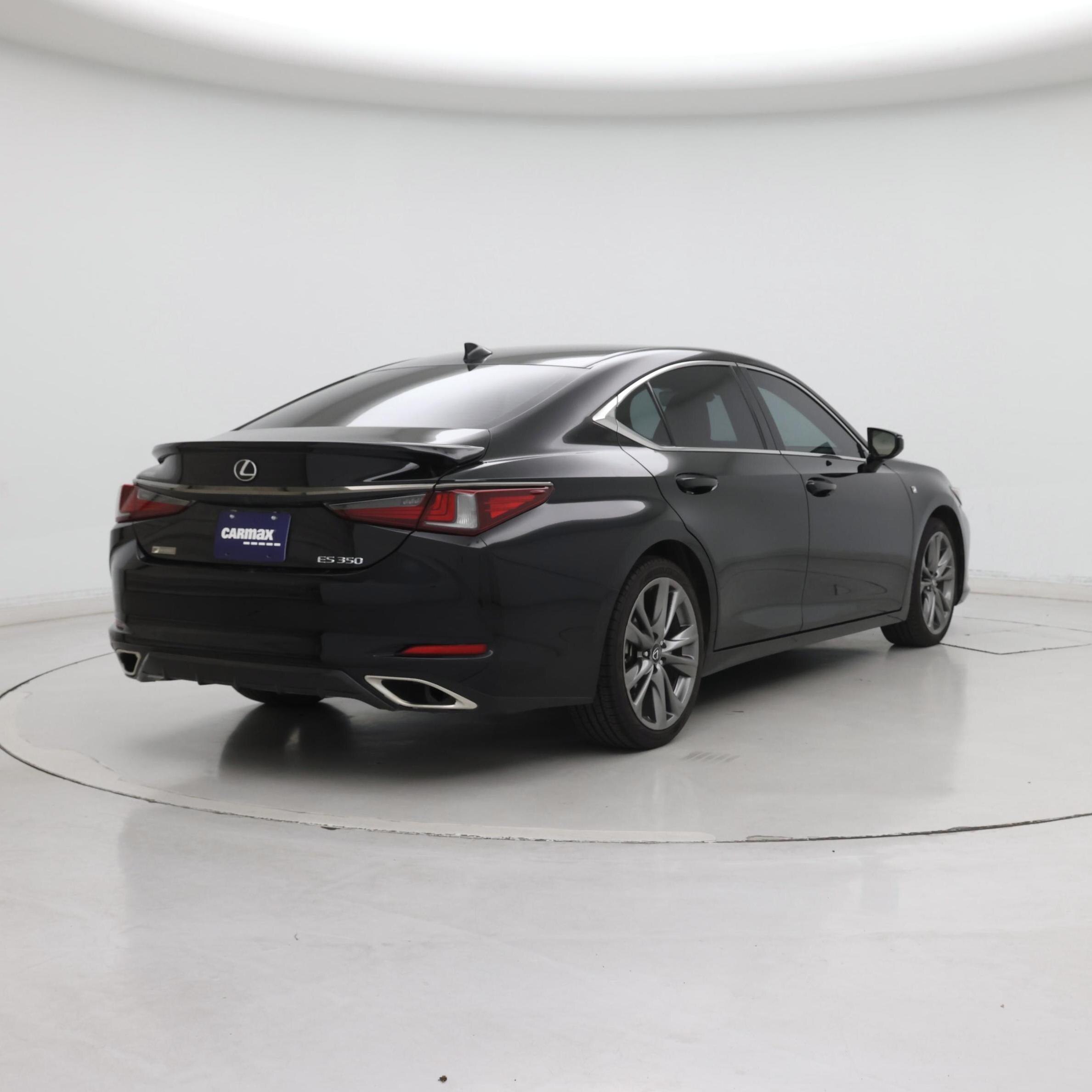 Thumbnail: 2020 Lexus ES - 8
